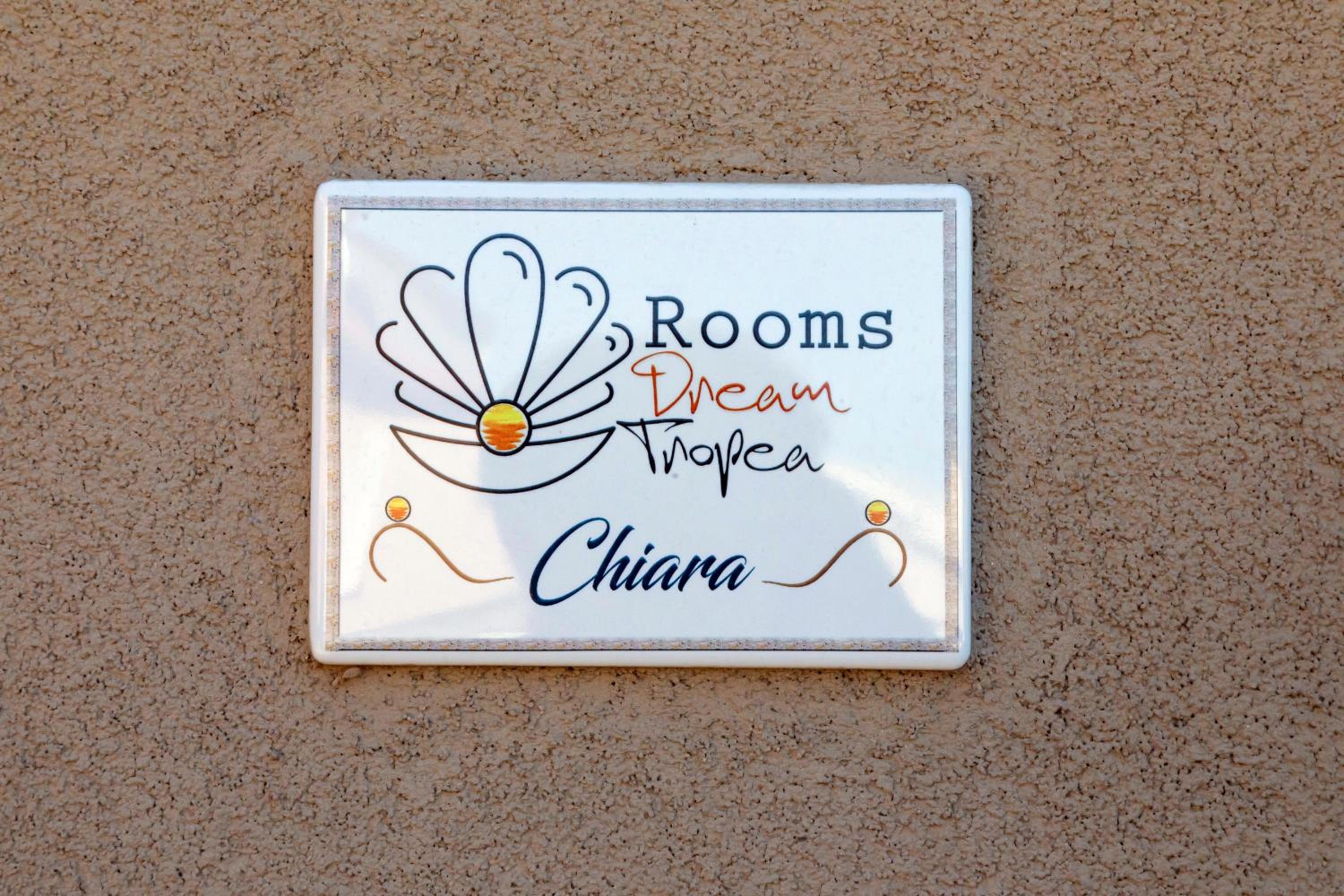 Quadruple Room - Photo 4