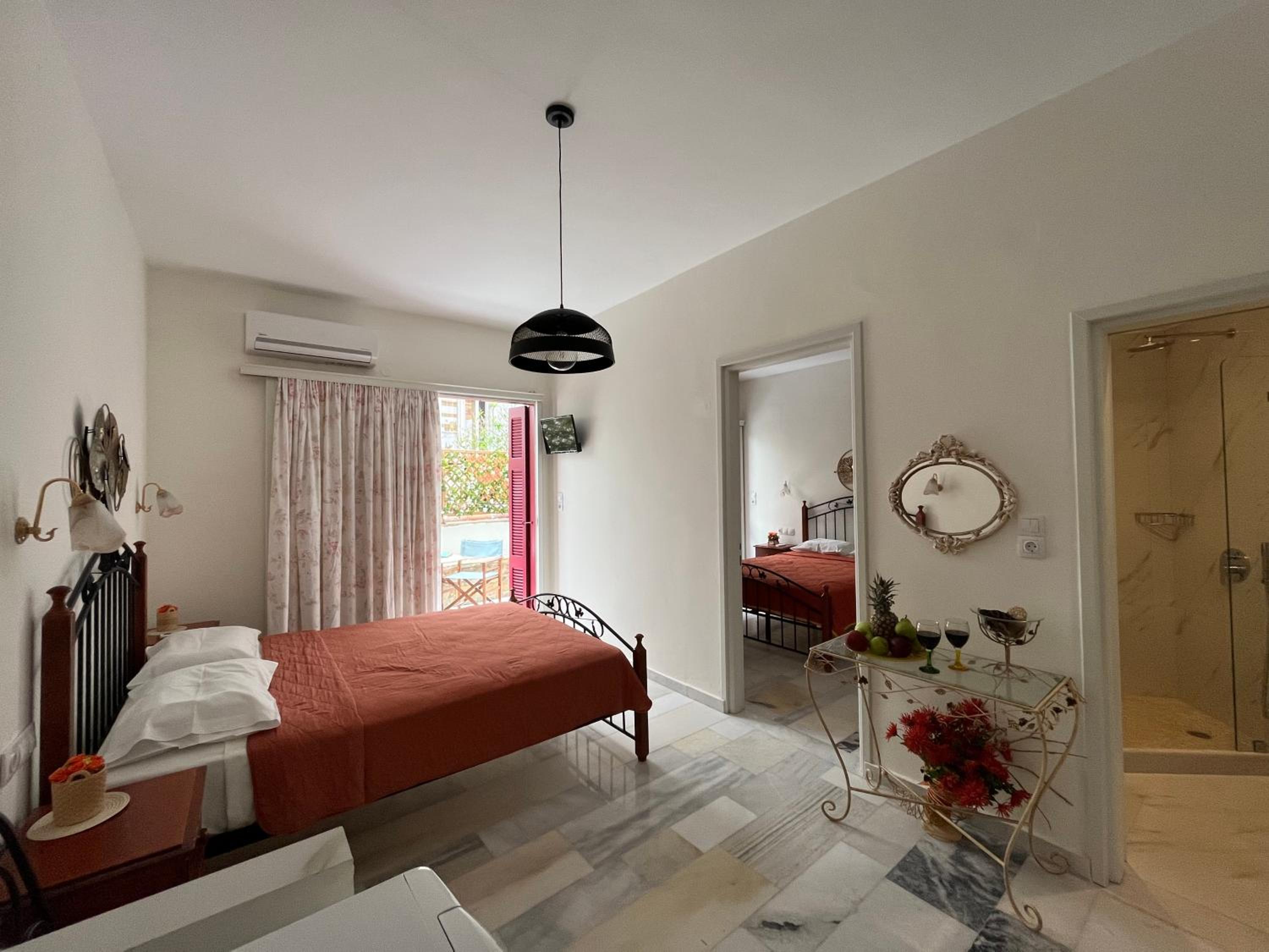 Apartment with Garden View - Photo 5