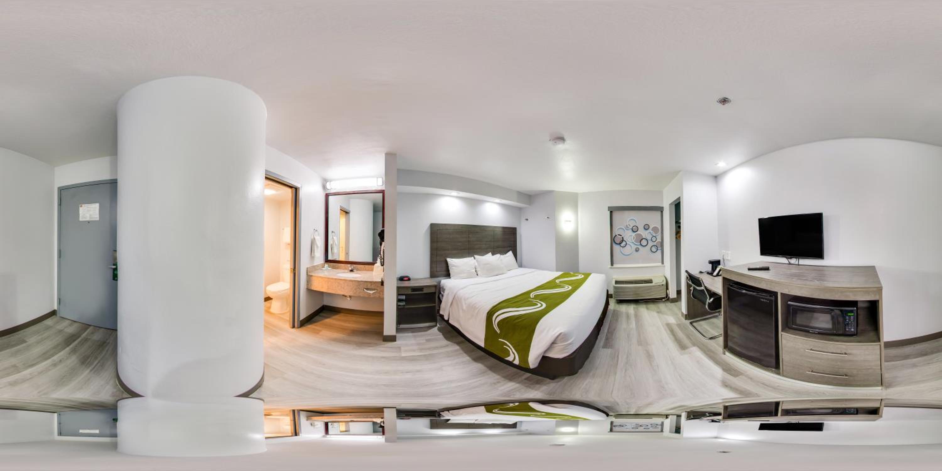 King Room - Non-Smoking - Photo 4