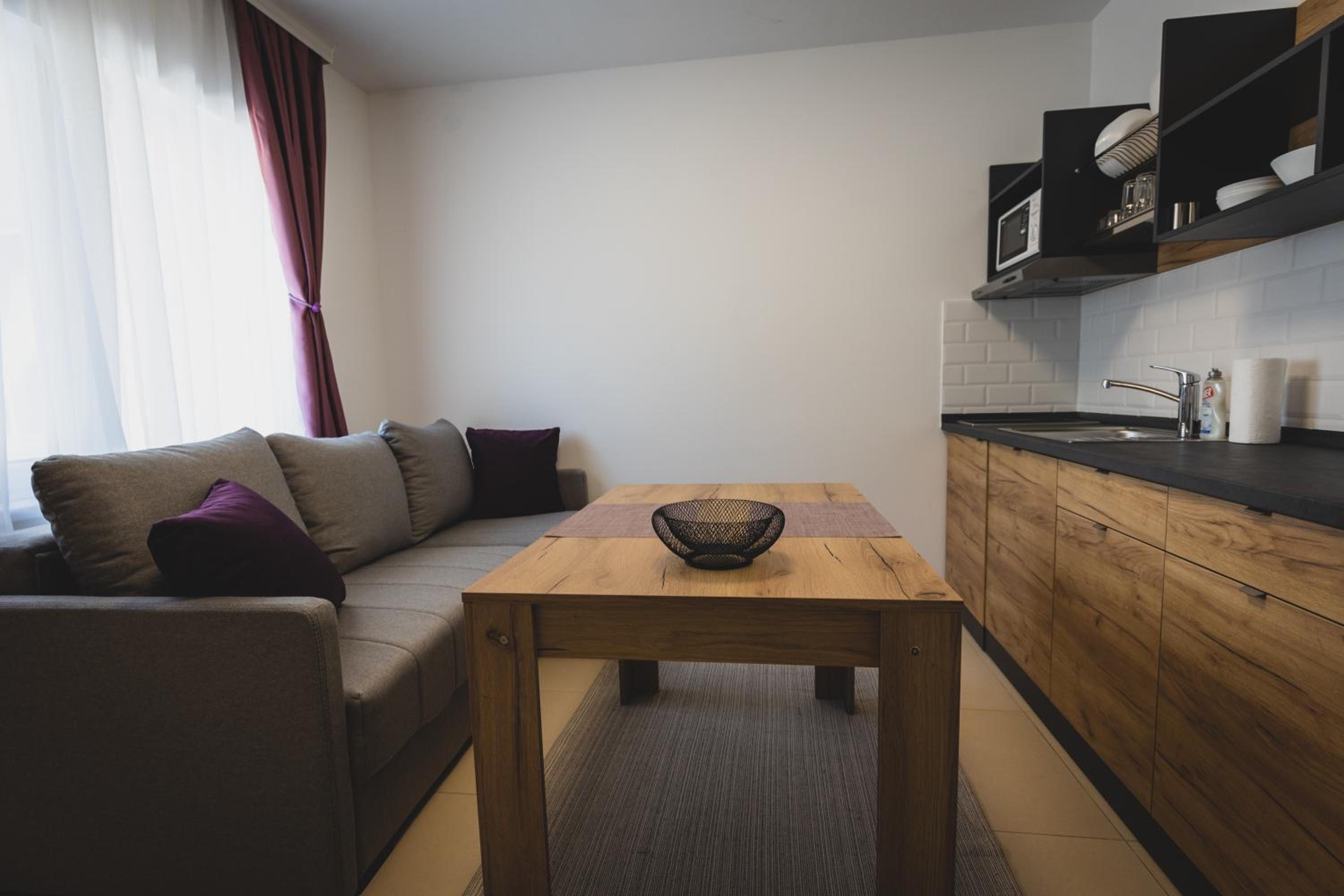 Apartment - Ground Floor - Photo 11