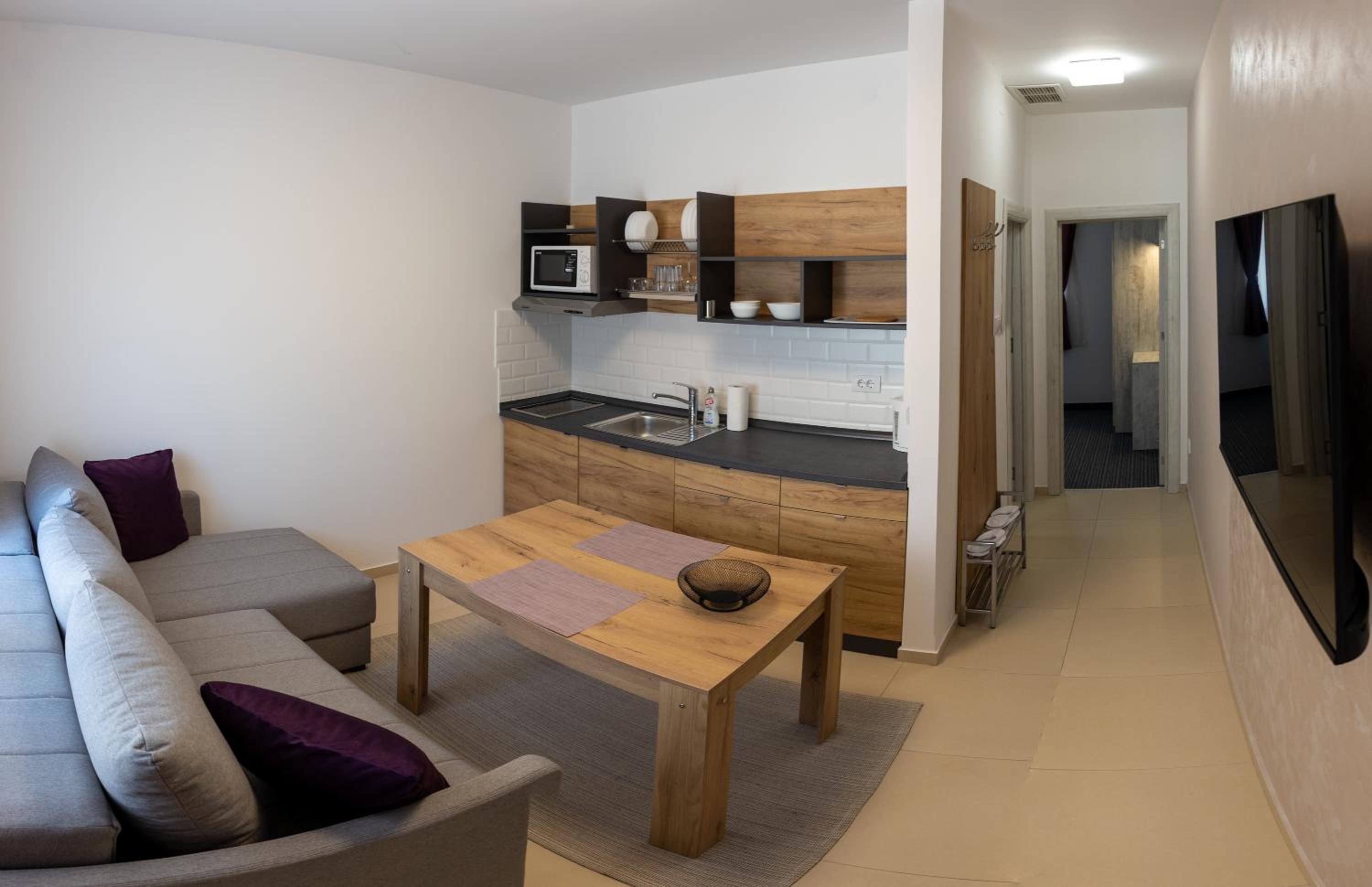 Apartment - Ground Floor - Photo 4
