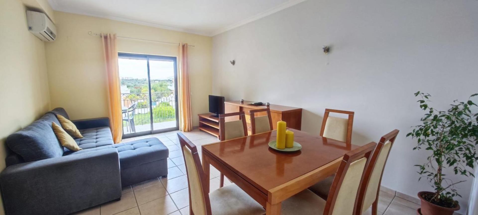 Superior One-Bedroom Apartment with Balcony - Photo 2