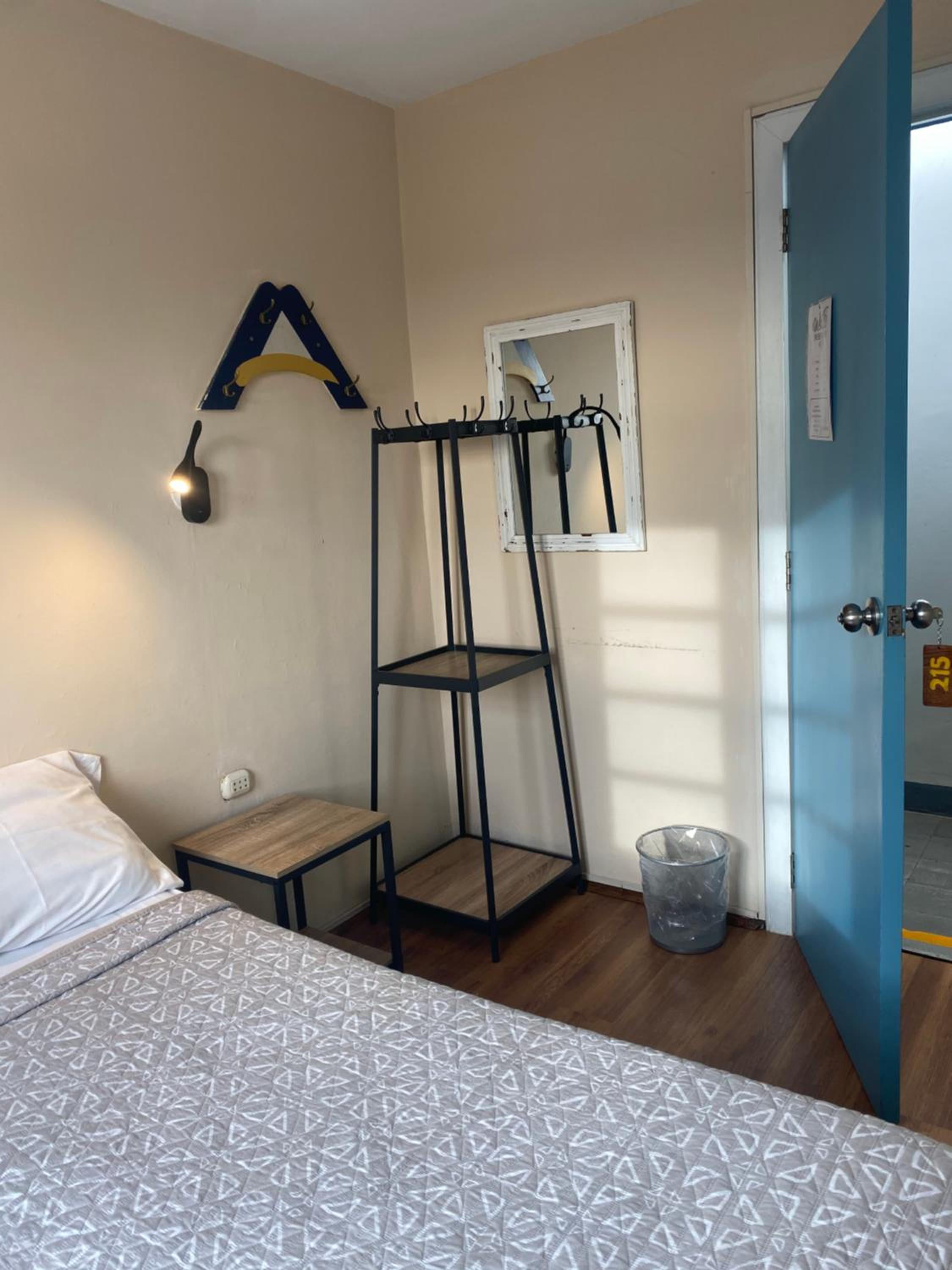 Double Room with Shared Bathroom photo 1