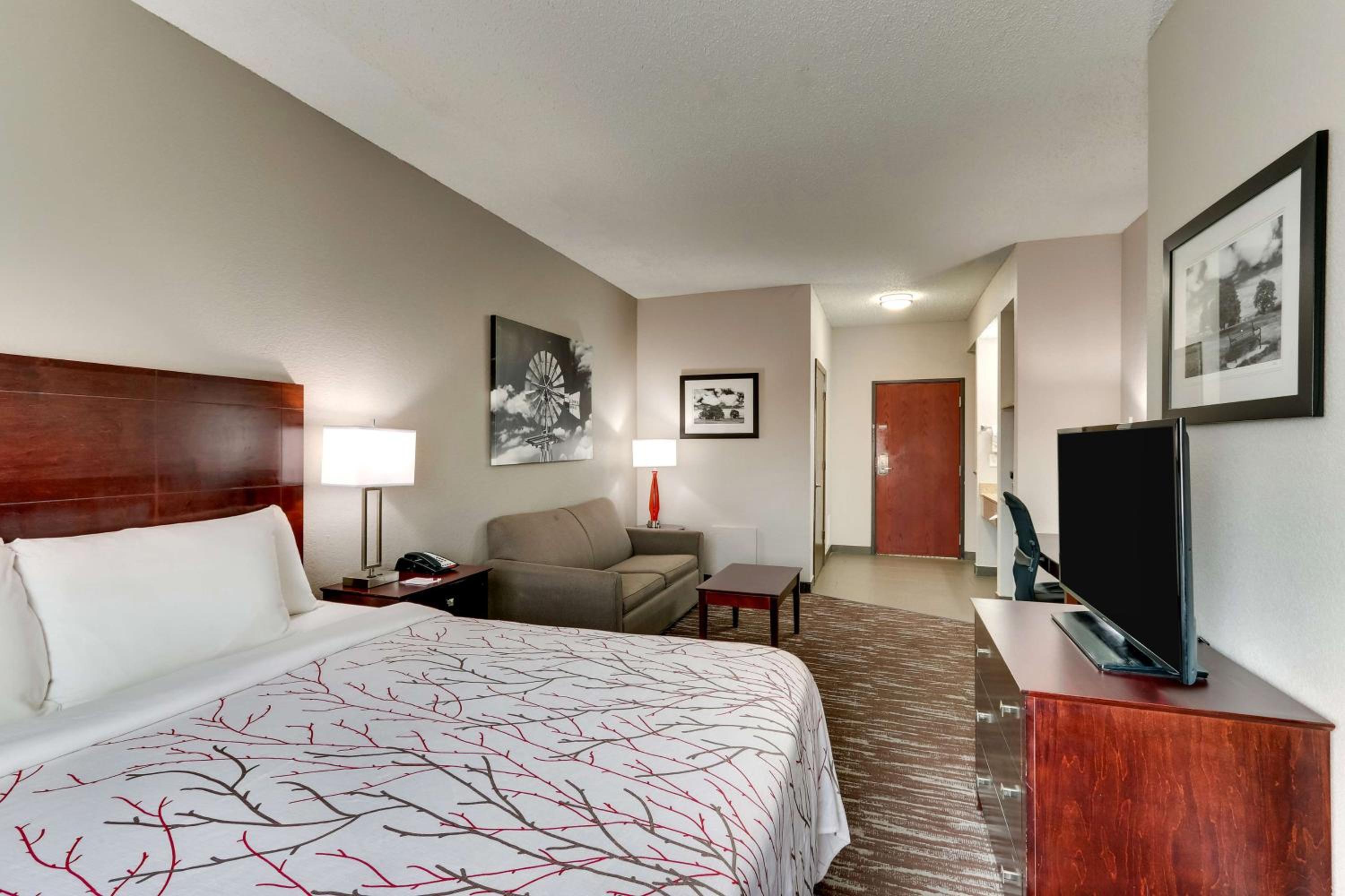 King Room with Sofa Bed - Non-Smoking - Photo 1