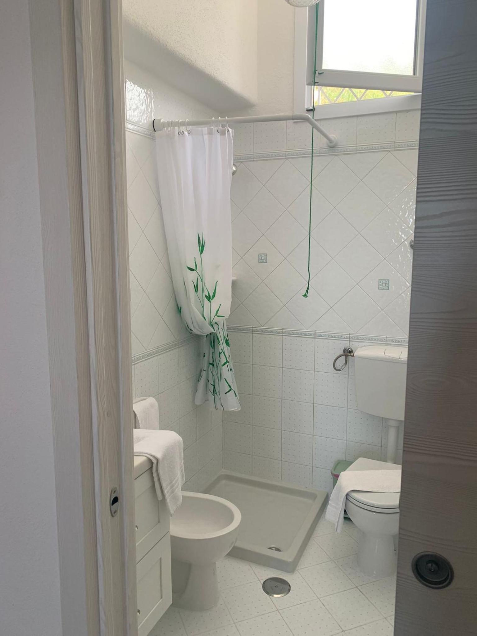 Apartment with Sea View - Photo 9