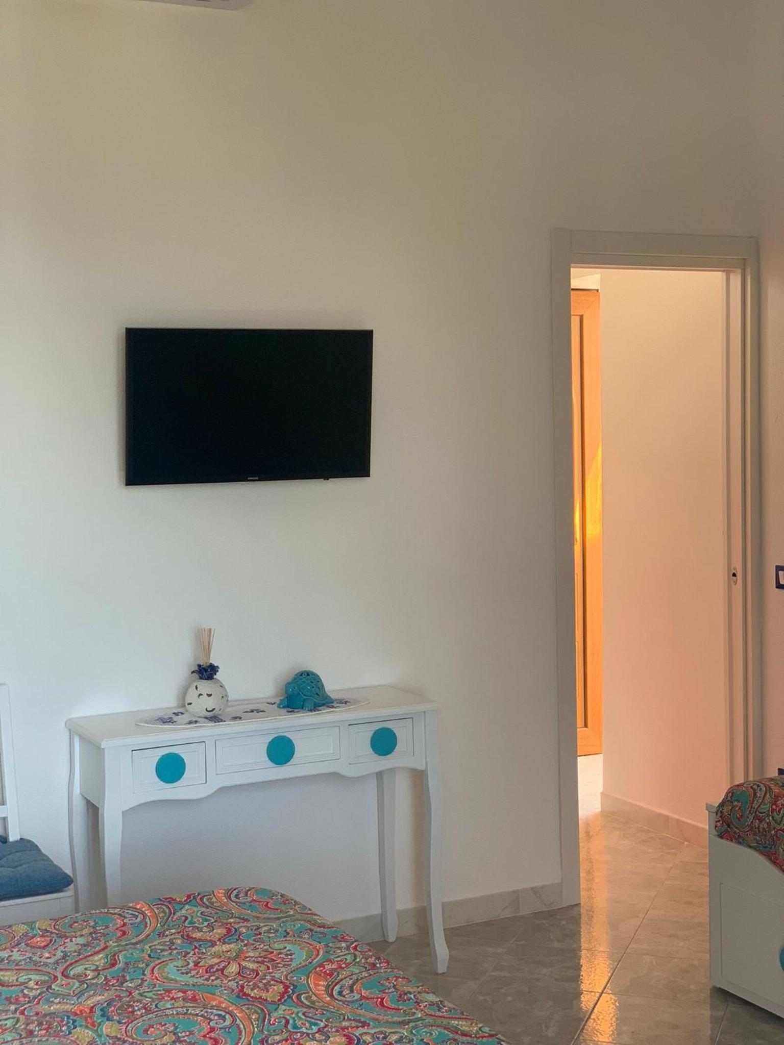 Apartment with Sea View - Photo 17