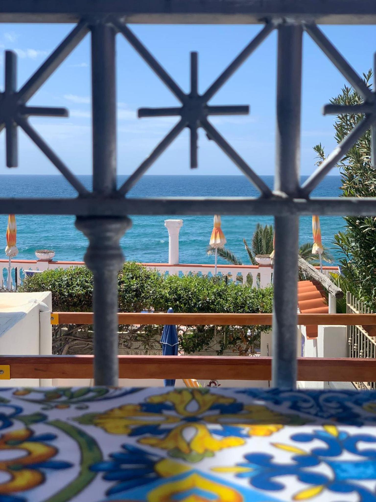 Apartment with Sea View - Photo 20