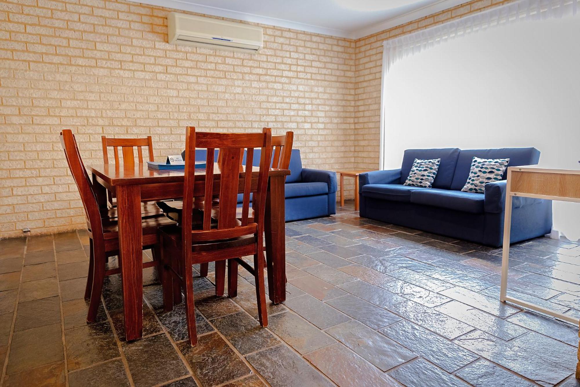 Two-Bedroom Villa photo 2