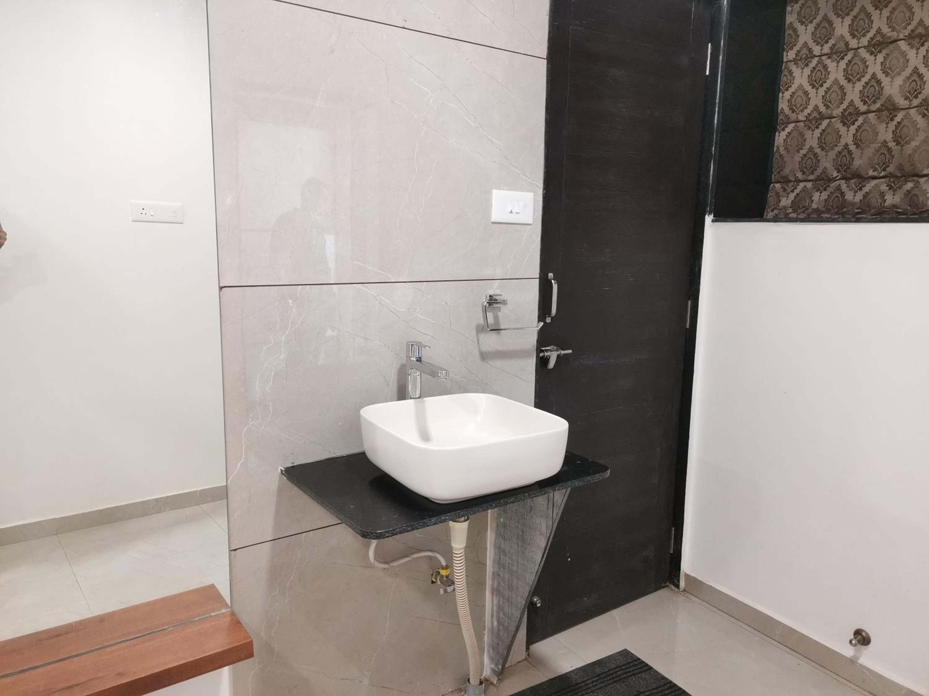 Premium Quadruple Room - Photo 7
