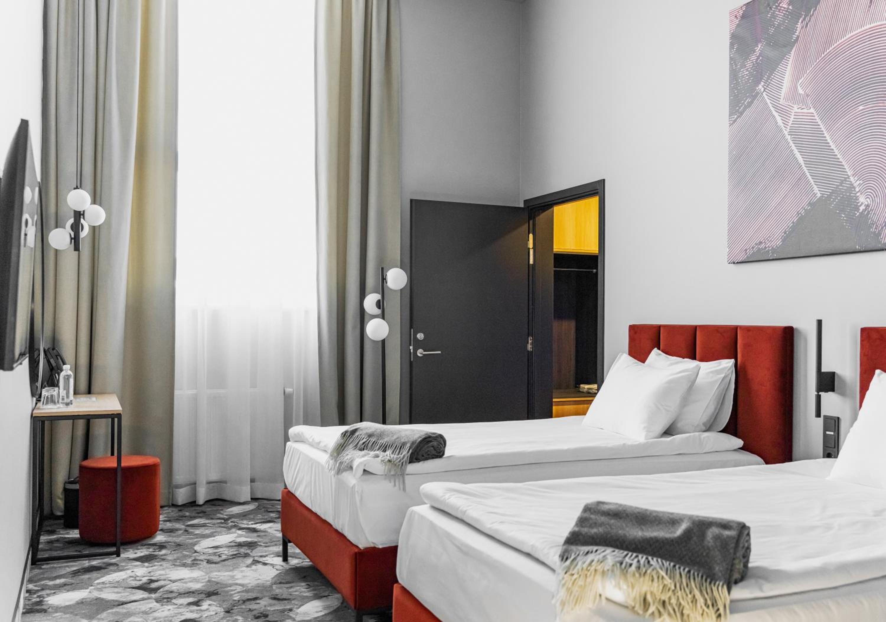 Deluxe Twin Room - Photo 1