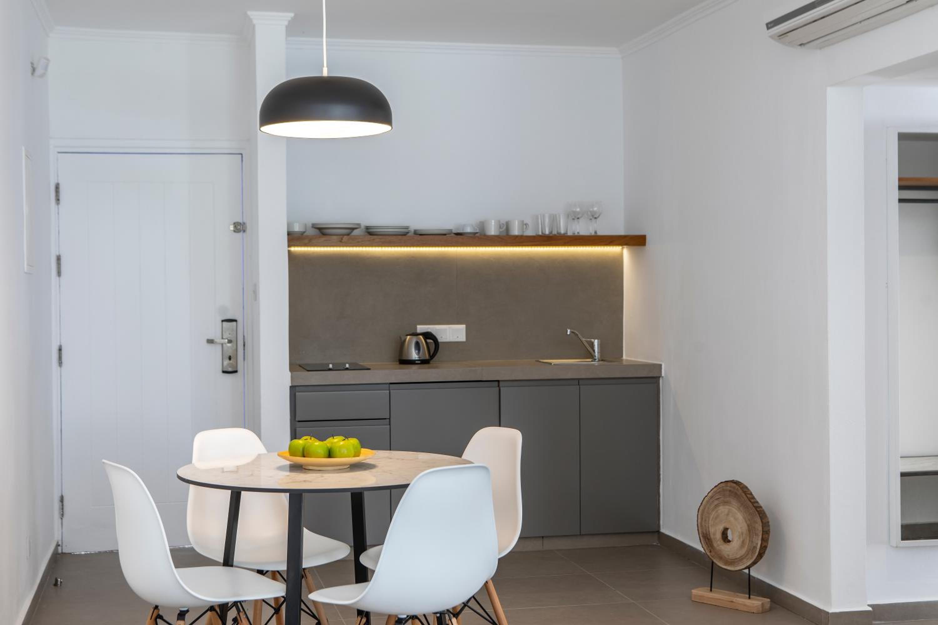 Superior Apartment - Photo 7