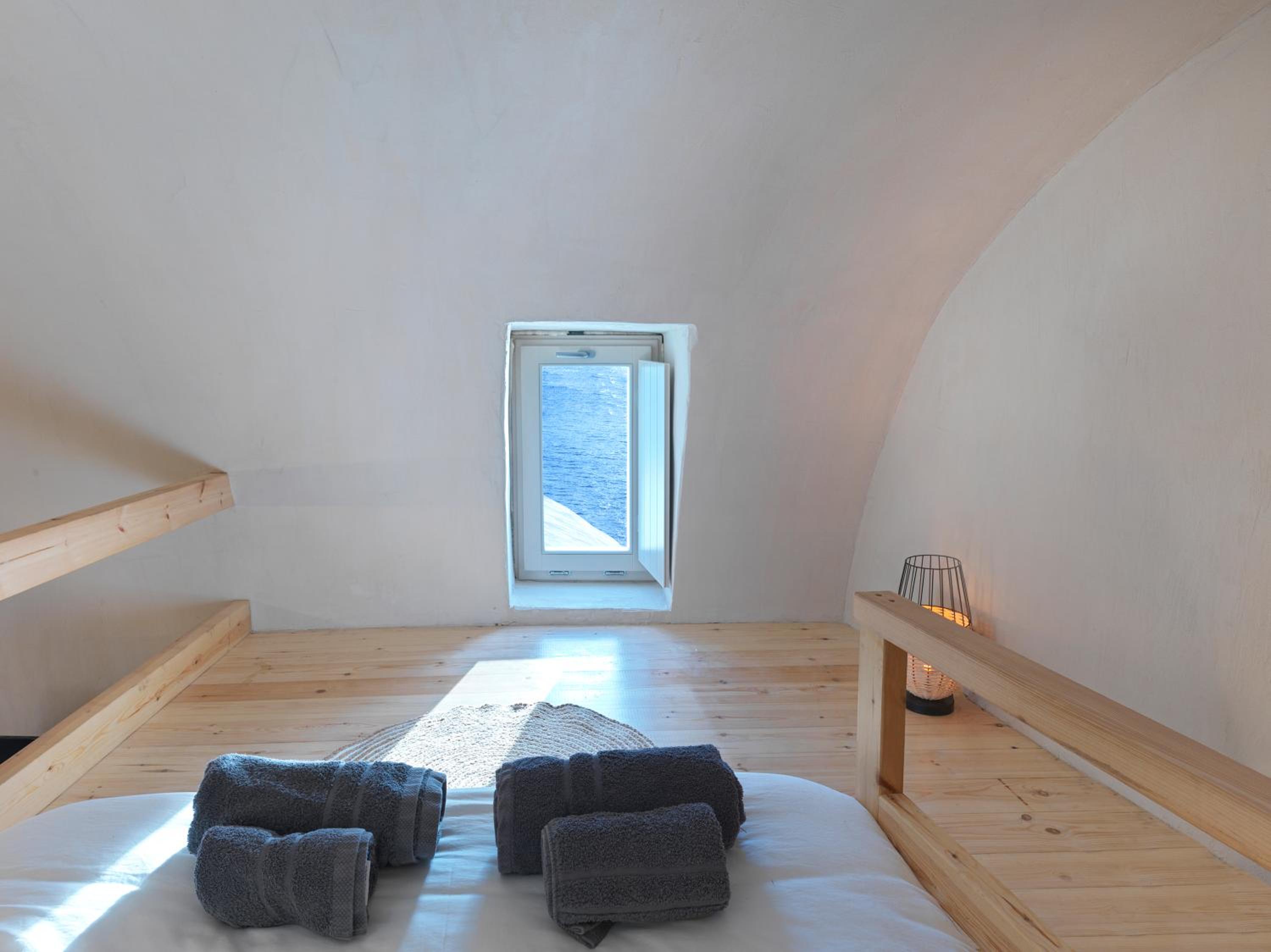 Three-Bedroom House - Photo 16