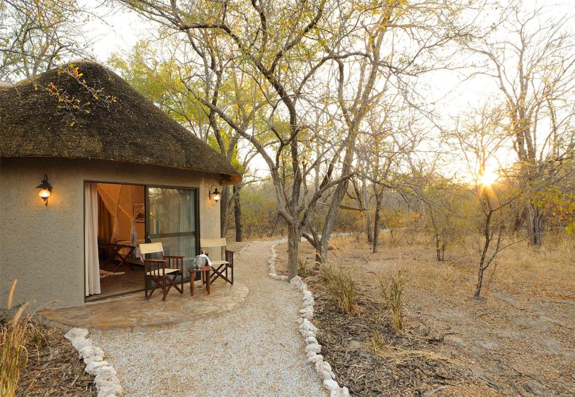 Deluxe Bungalow photo 3