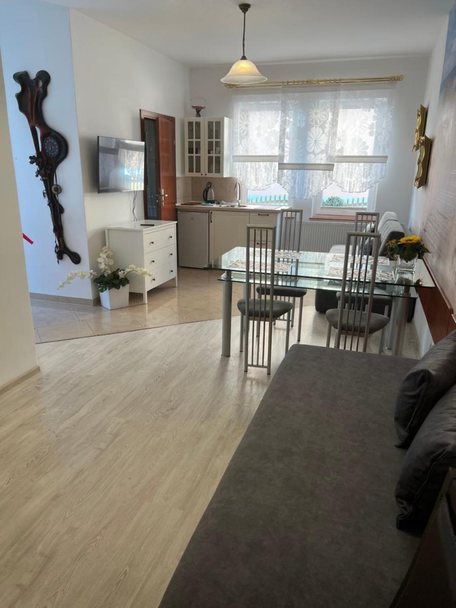 Apartment photo 3
