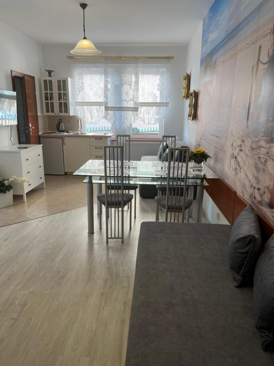 Apartment photo 2