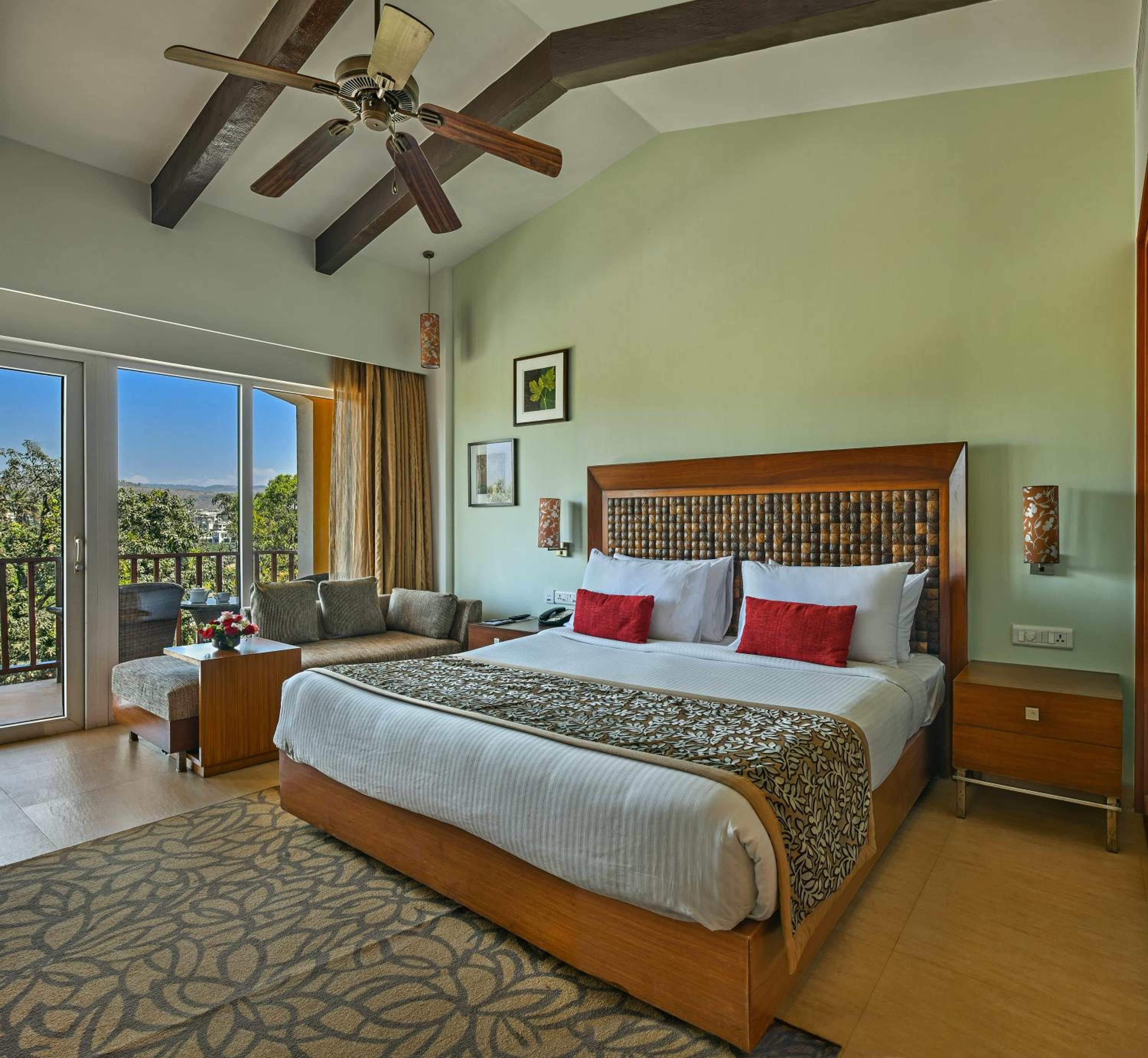 Classic King Room with 20% off on Session on Spa , Food & Beverages and complimentary Access to Water Park Rides - Photo 2