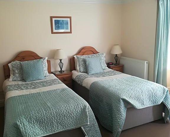 Large Double or Twin Room photo 1