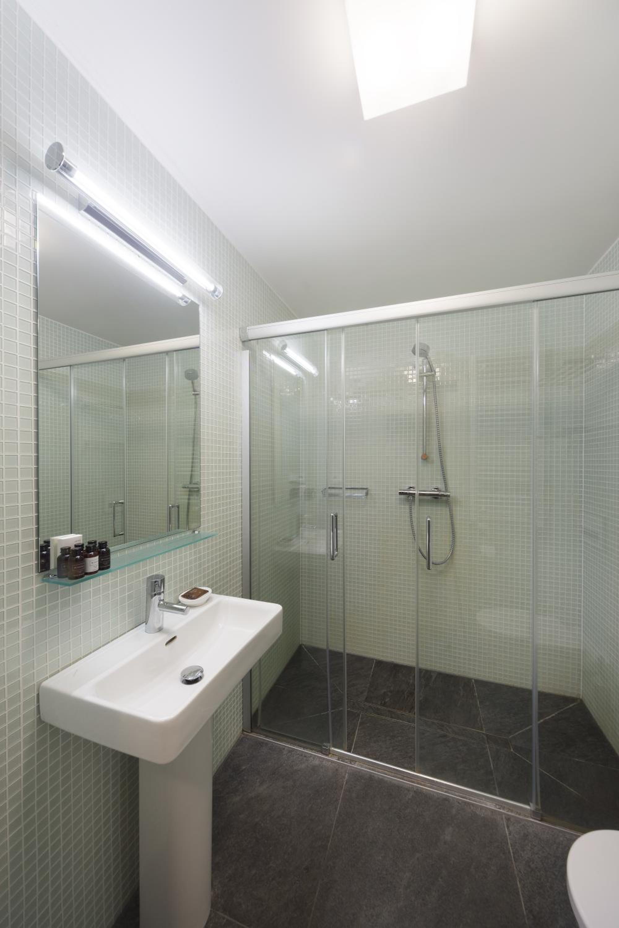 Classic Double or Twin Room - Photo 4