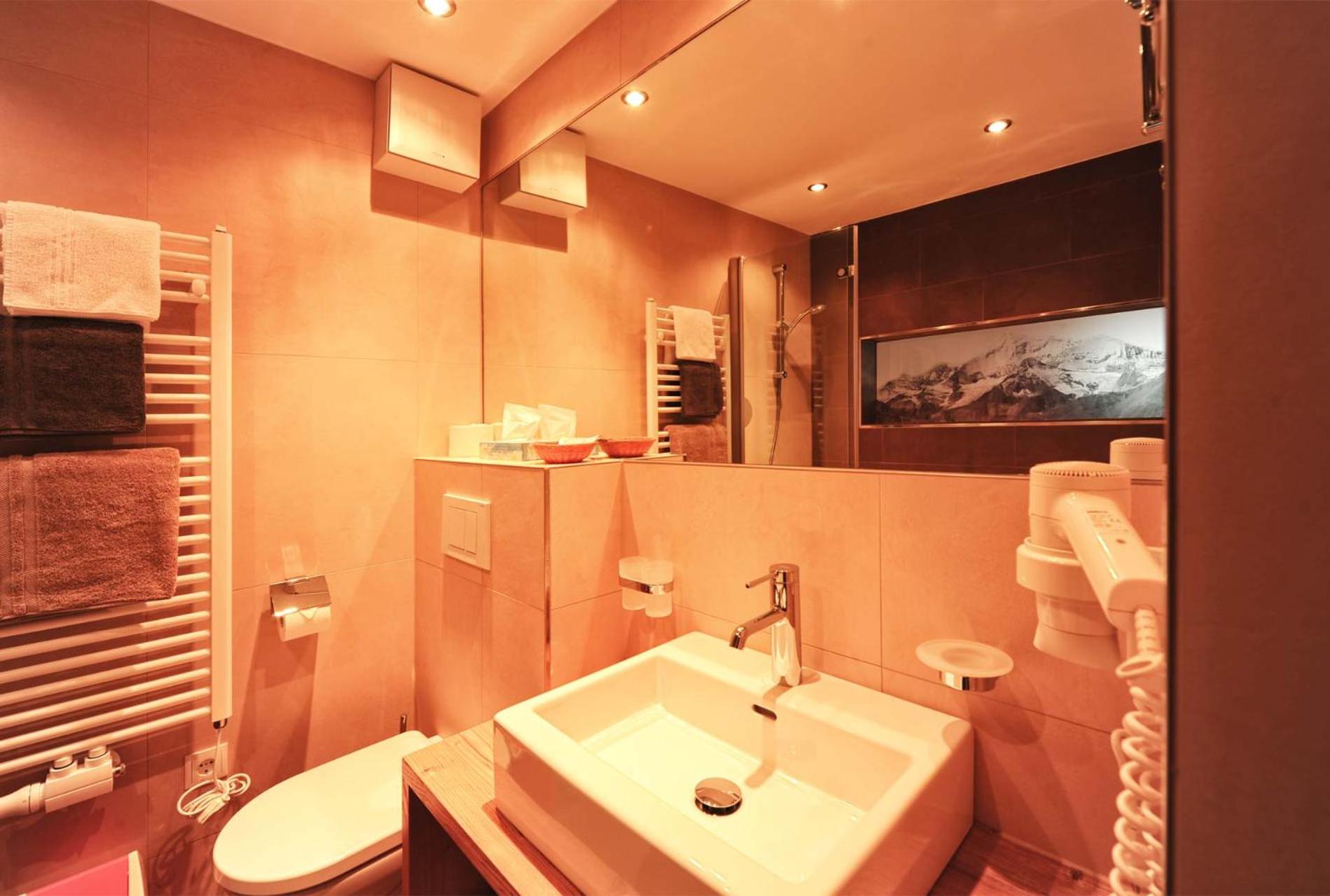 Double Room with Living Area photo 3