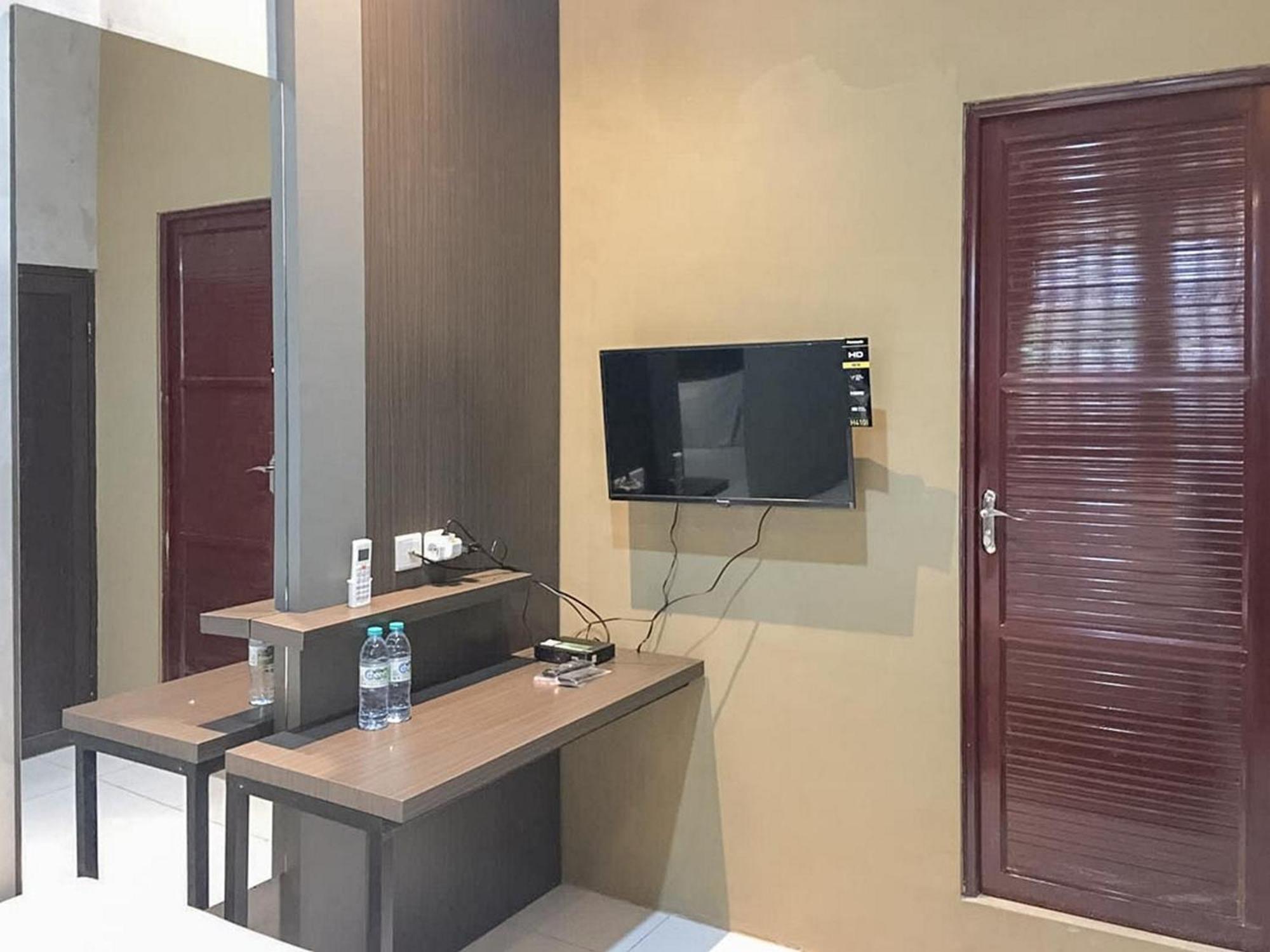 Standard Double Room - Photo 3
