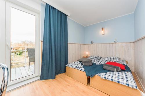 Triple Room with Balcony - Photo 4