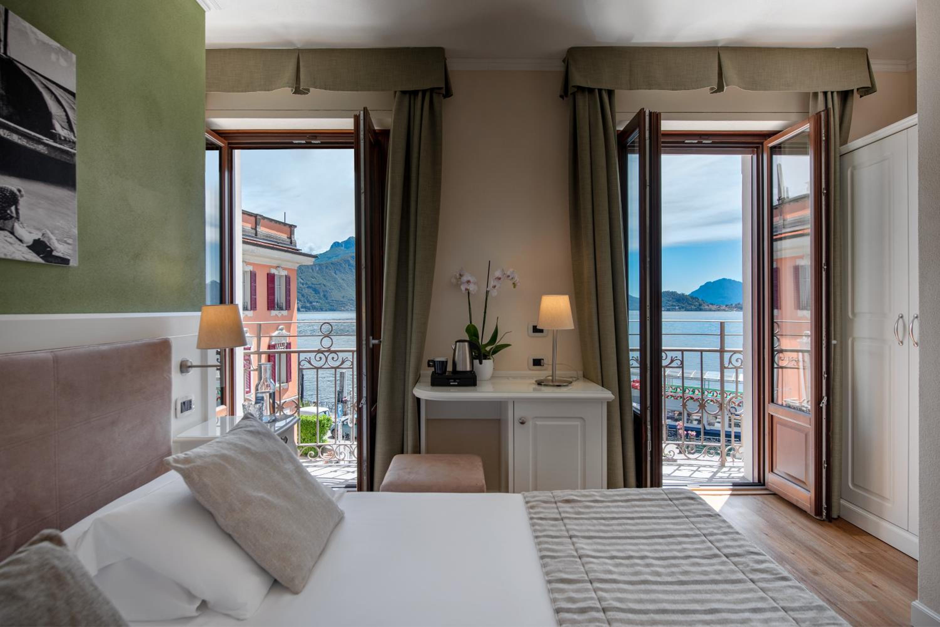 Double Room with Lake View