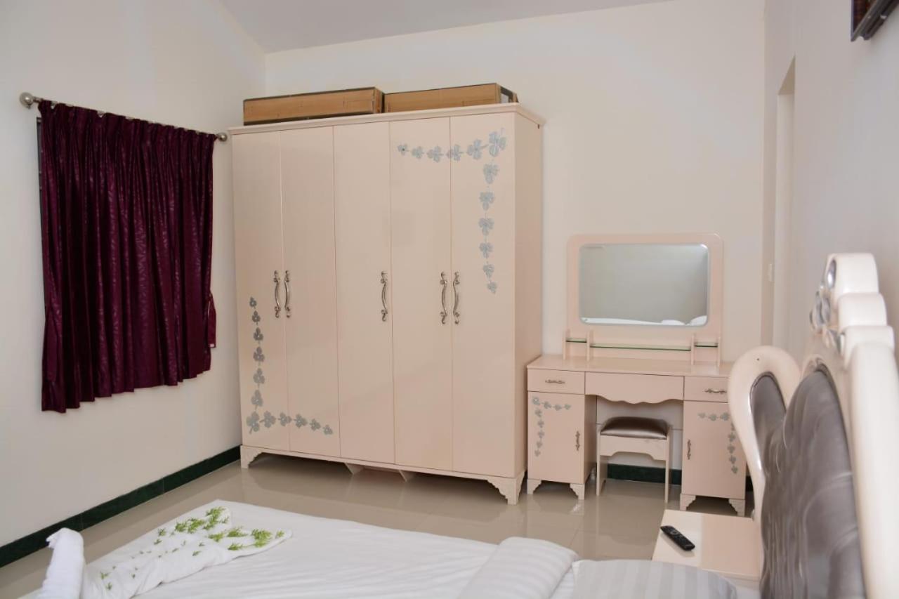 Two-Bedroom Bungalow - Photo 12