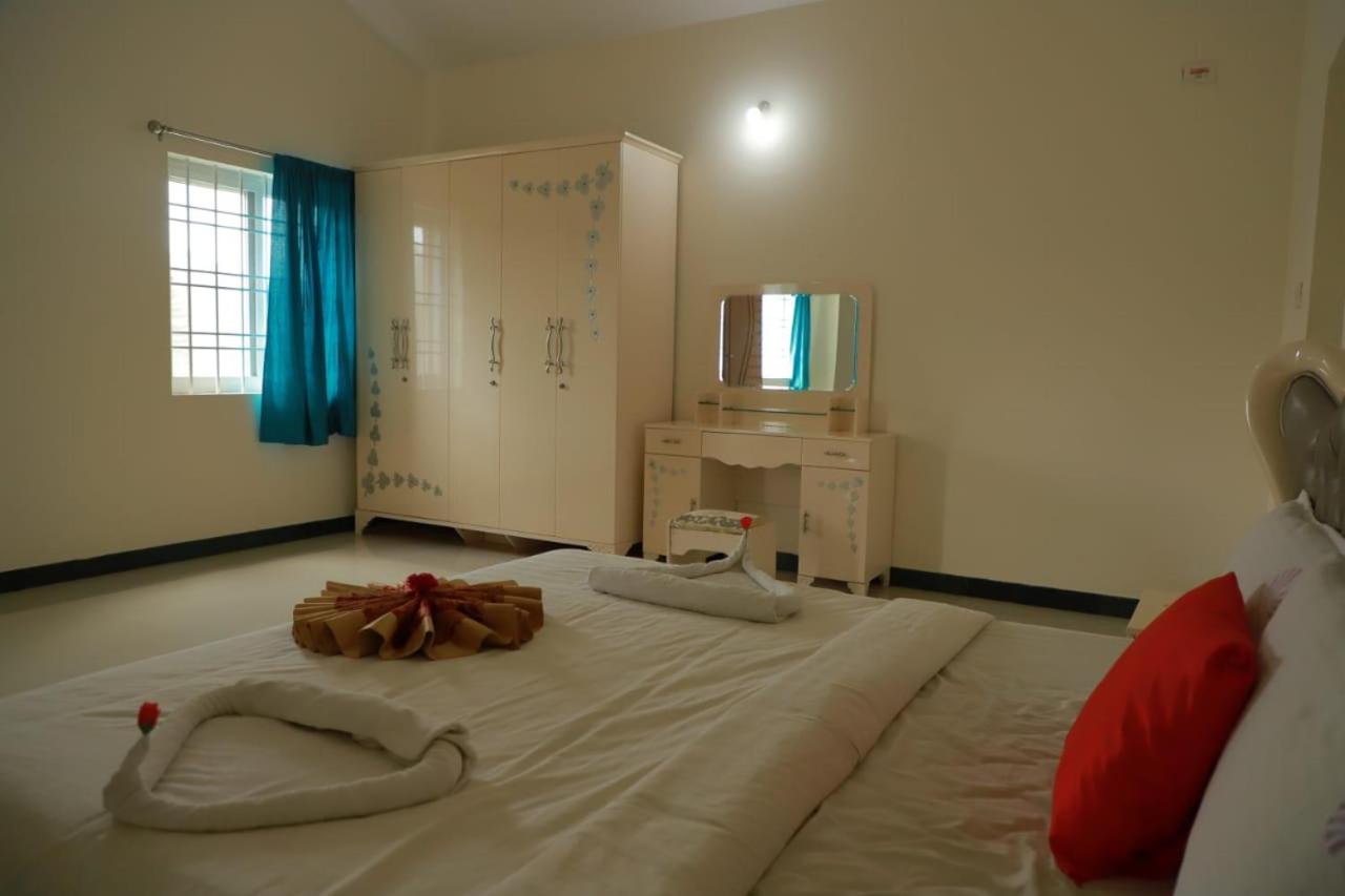 Two-Bedroom Bungalow - Photo 20