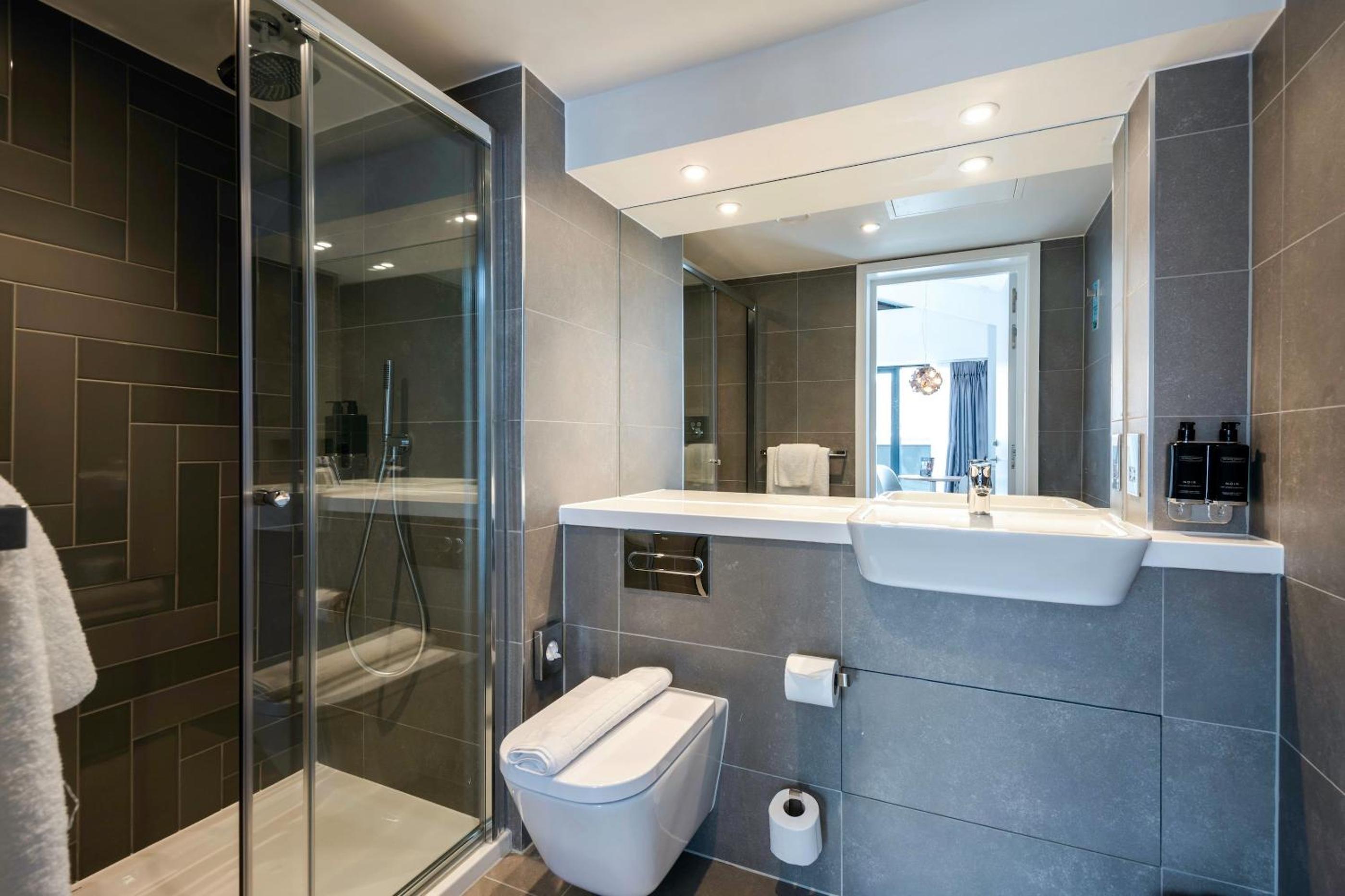 Loft Suite with View - Photo 5