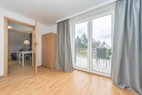 Studio Apartment with Sea View - Photo 12