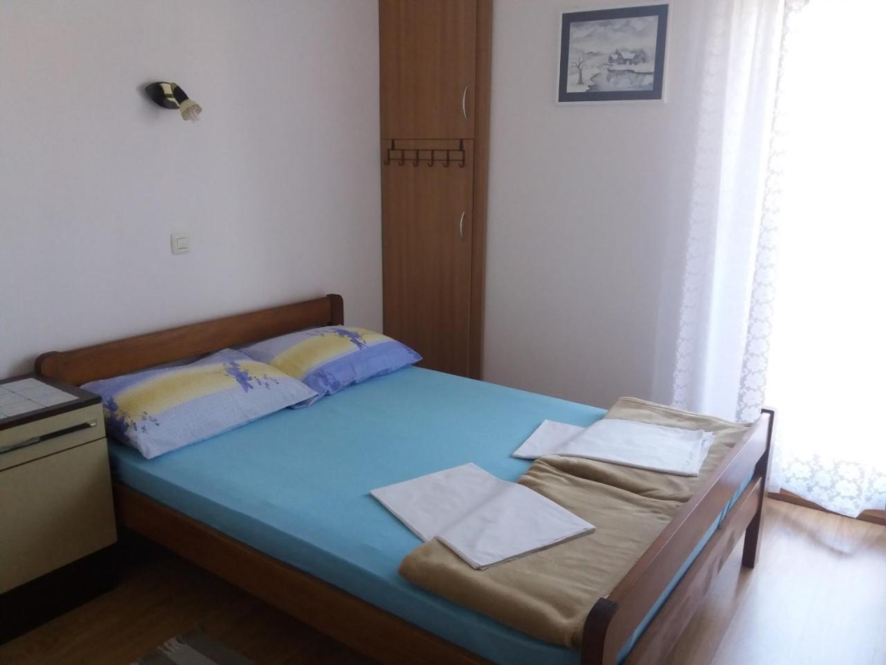 Three-Bedroom Apartment photo 1