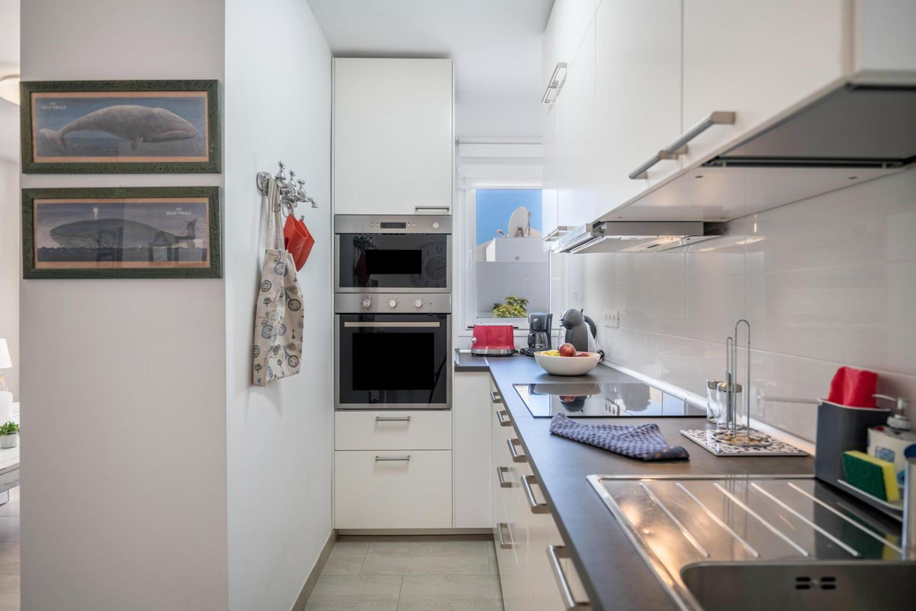 Two-Bedroom House - Photo 21