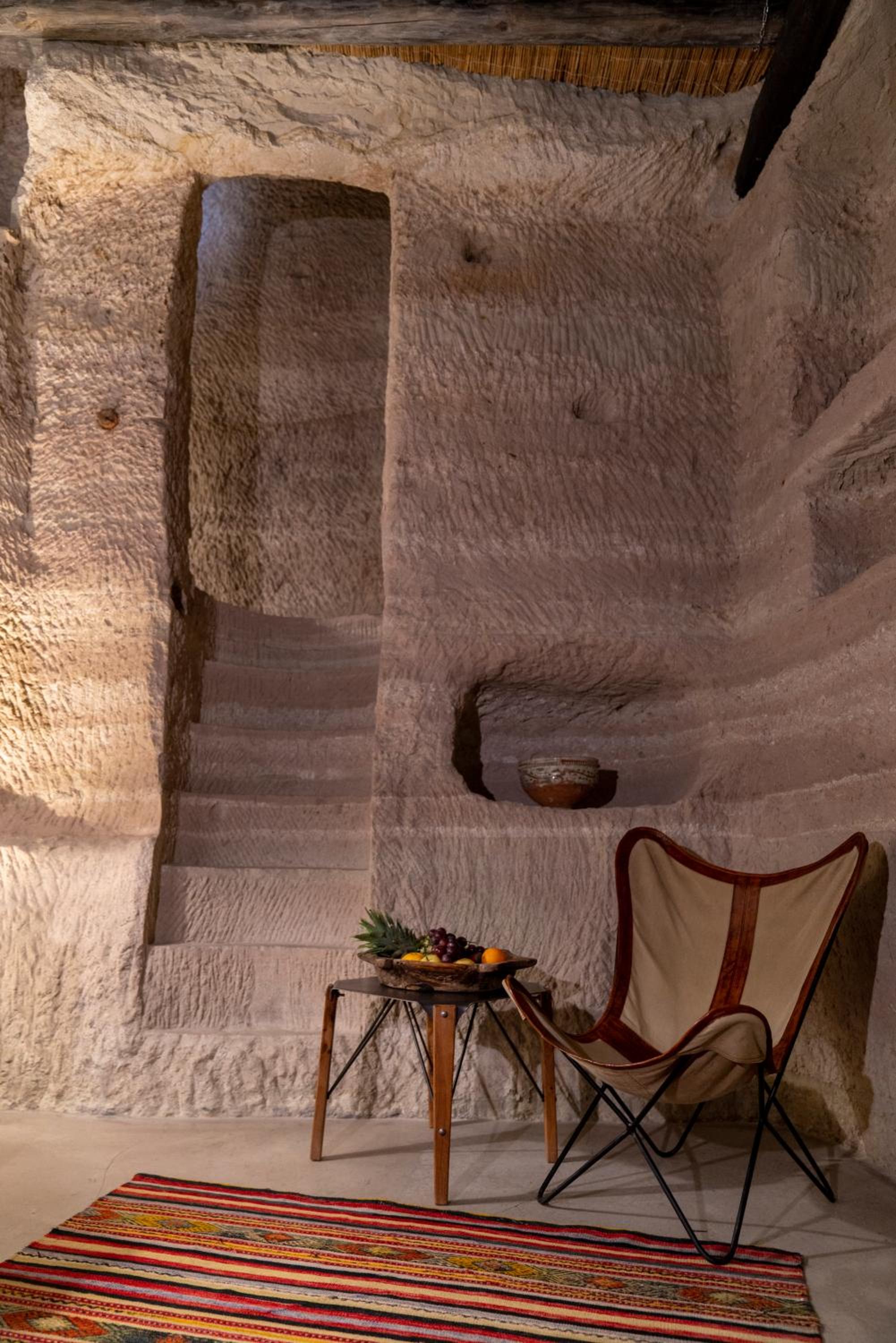 Cave Suite - Photo 2