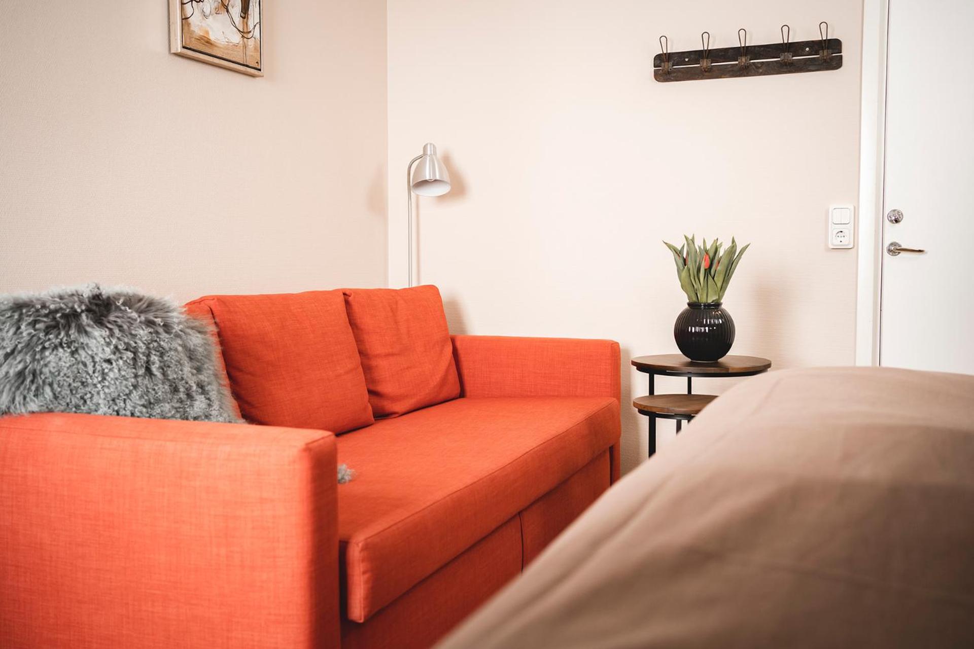 Family Room - Photo 10