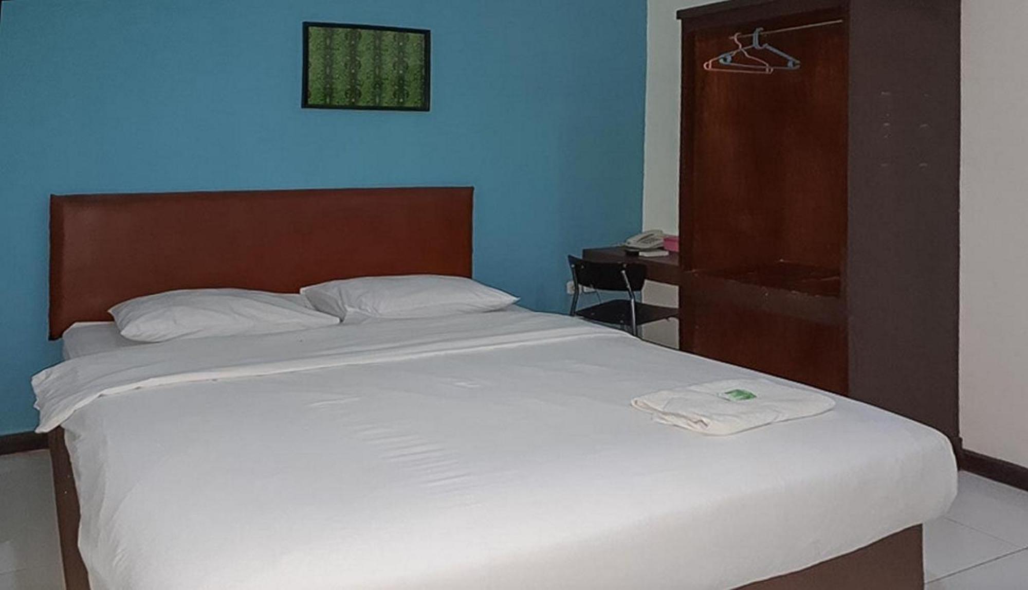 Standard Double Room - Photo 5