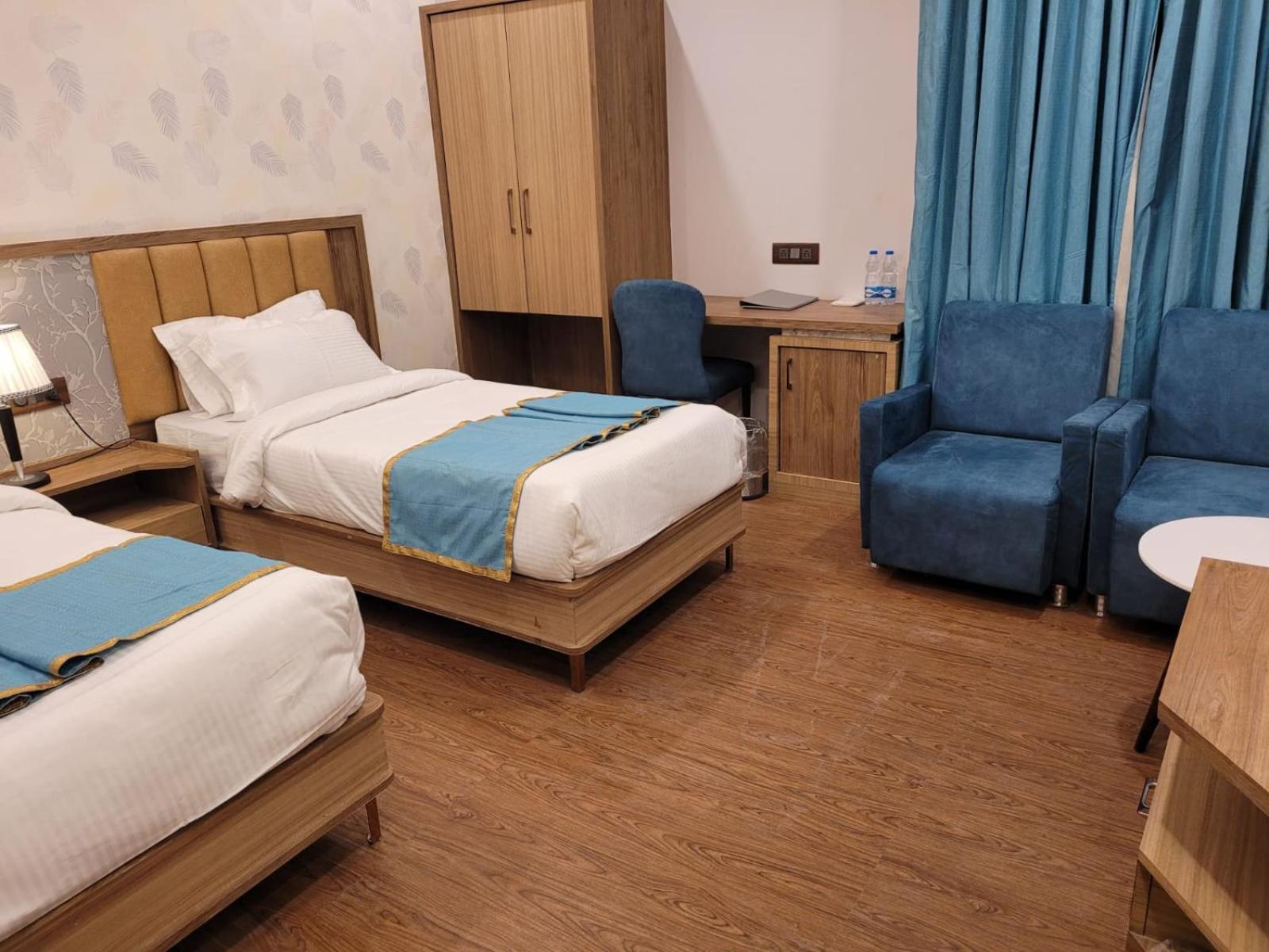 Deluxe Double or Twin Room - Photo 4