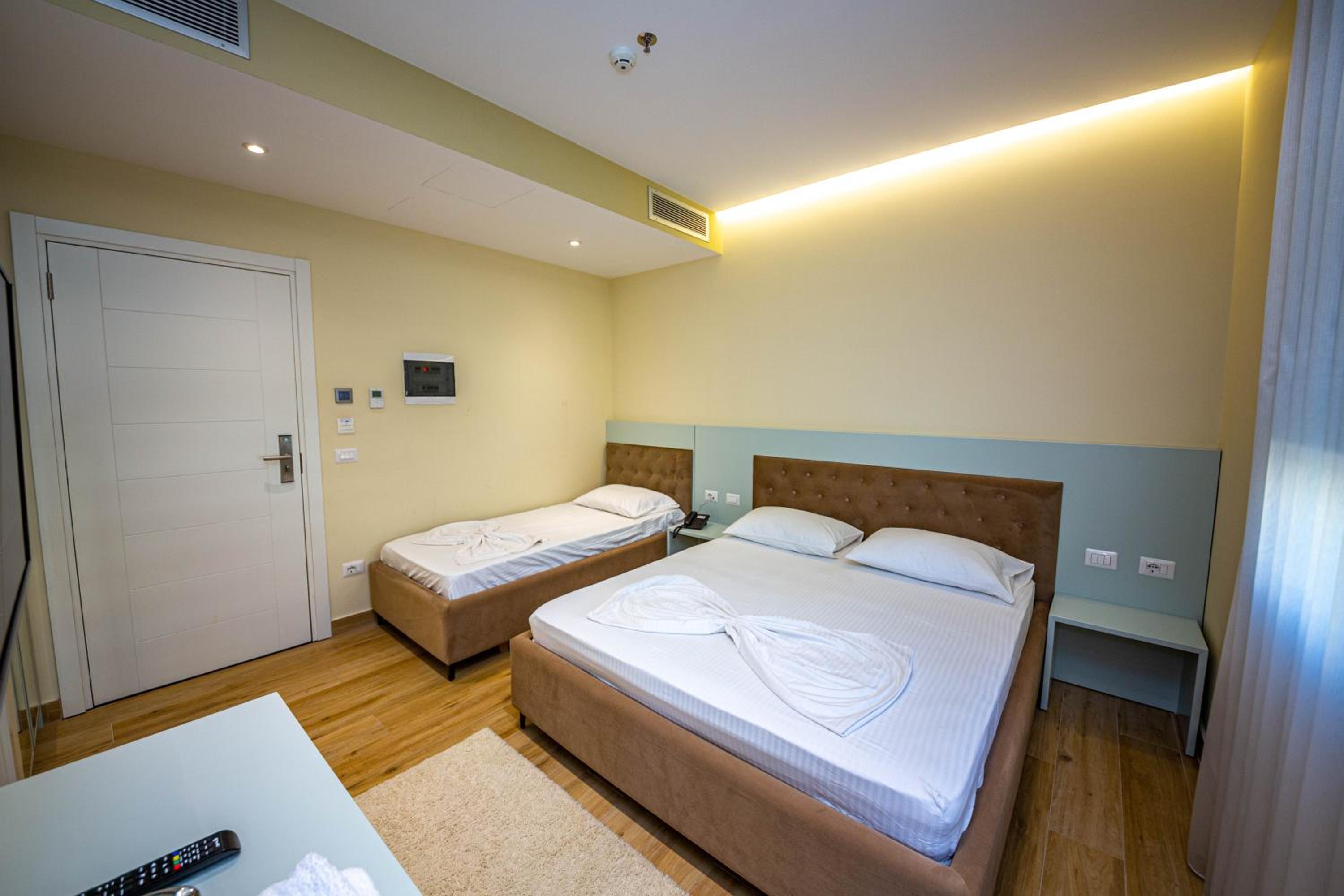Triple Room with Balcony photo 1