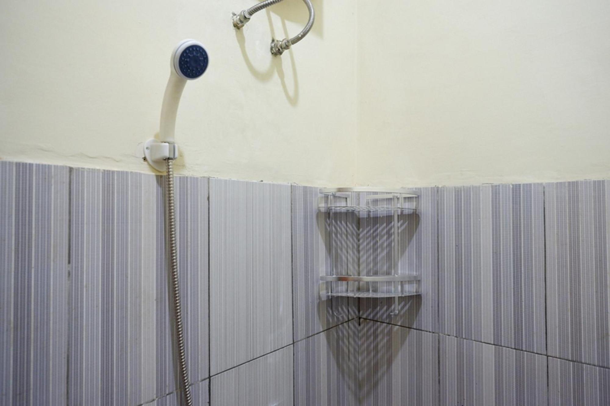 Standard Double Room - Photo 5
