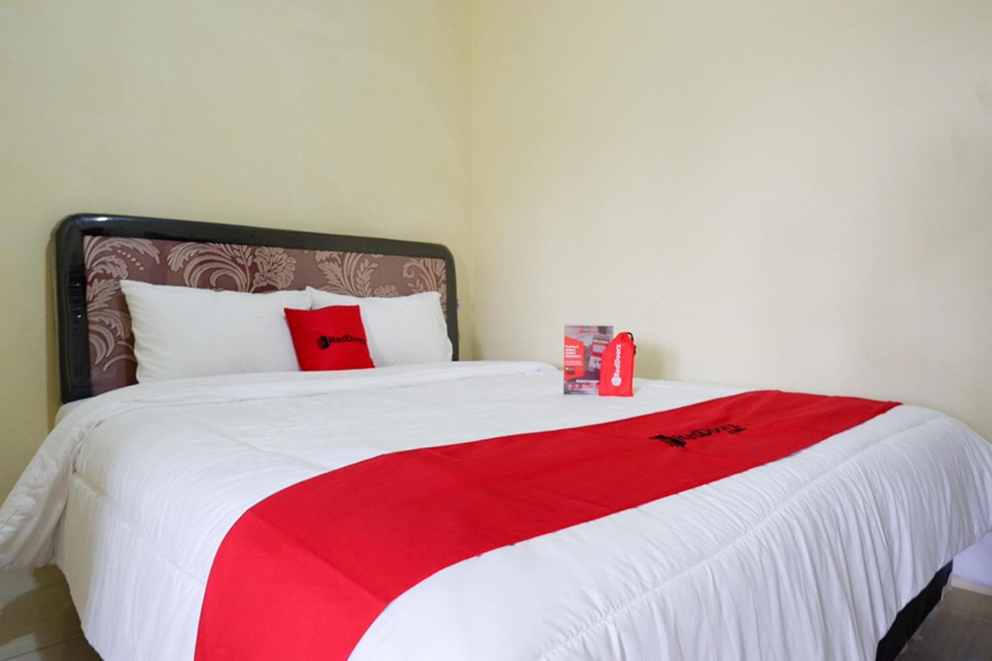 Standard Double Room - Photo 1