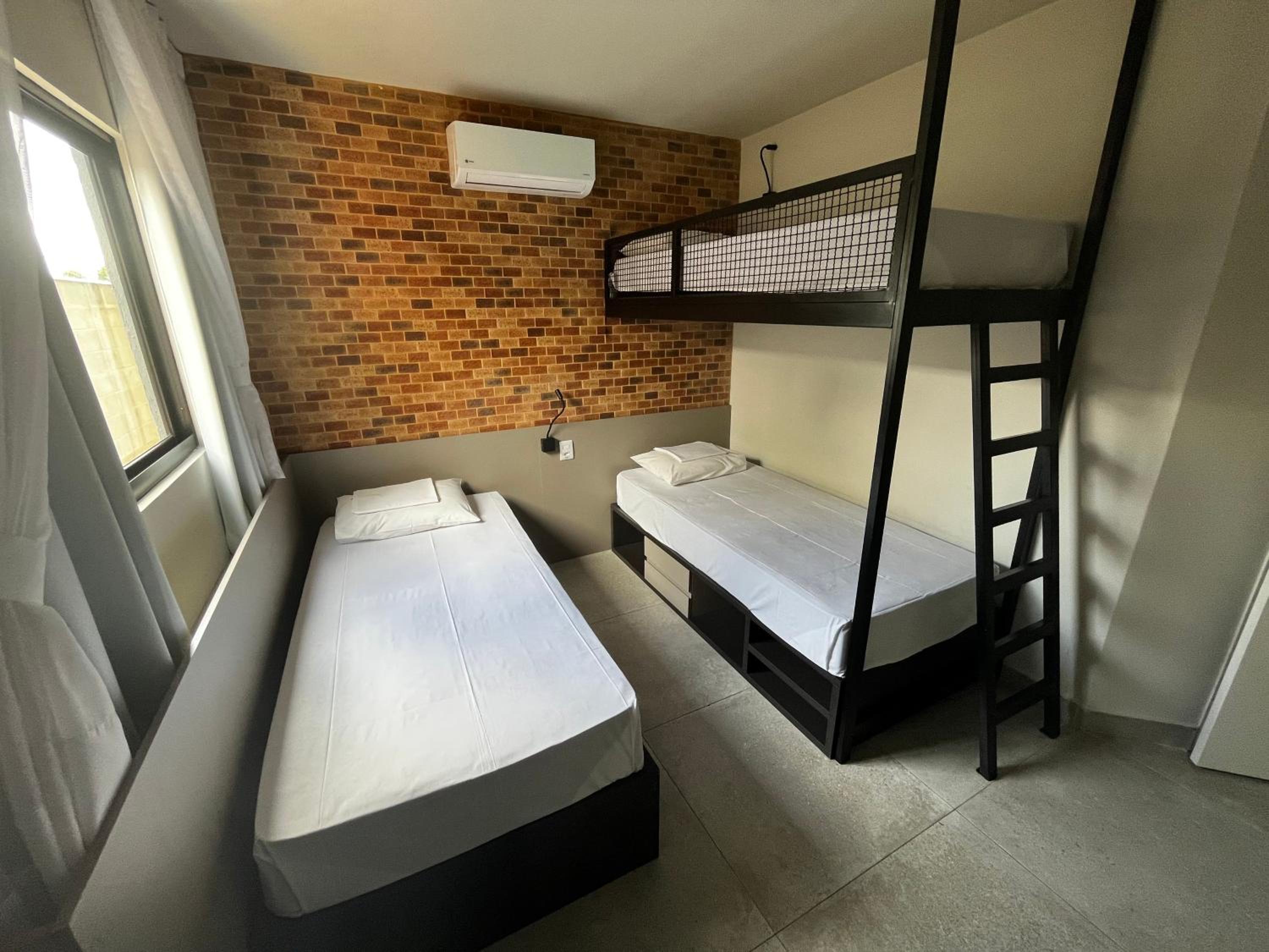 Triple Room - Photo 1