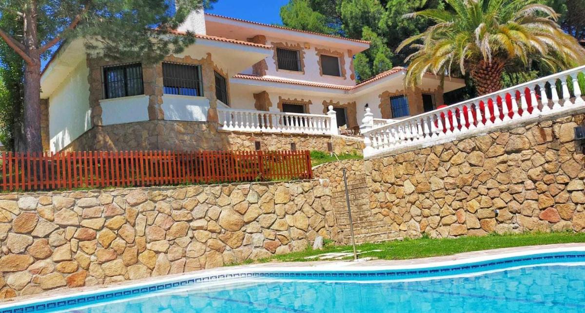 Five-Bedroom House