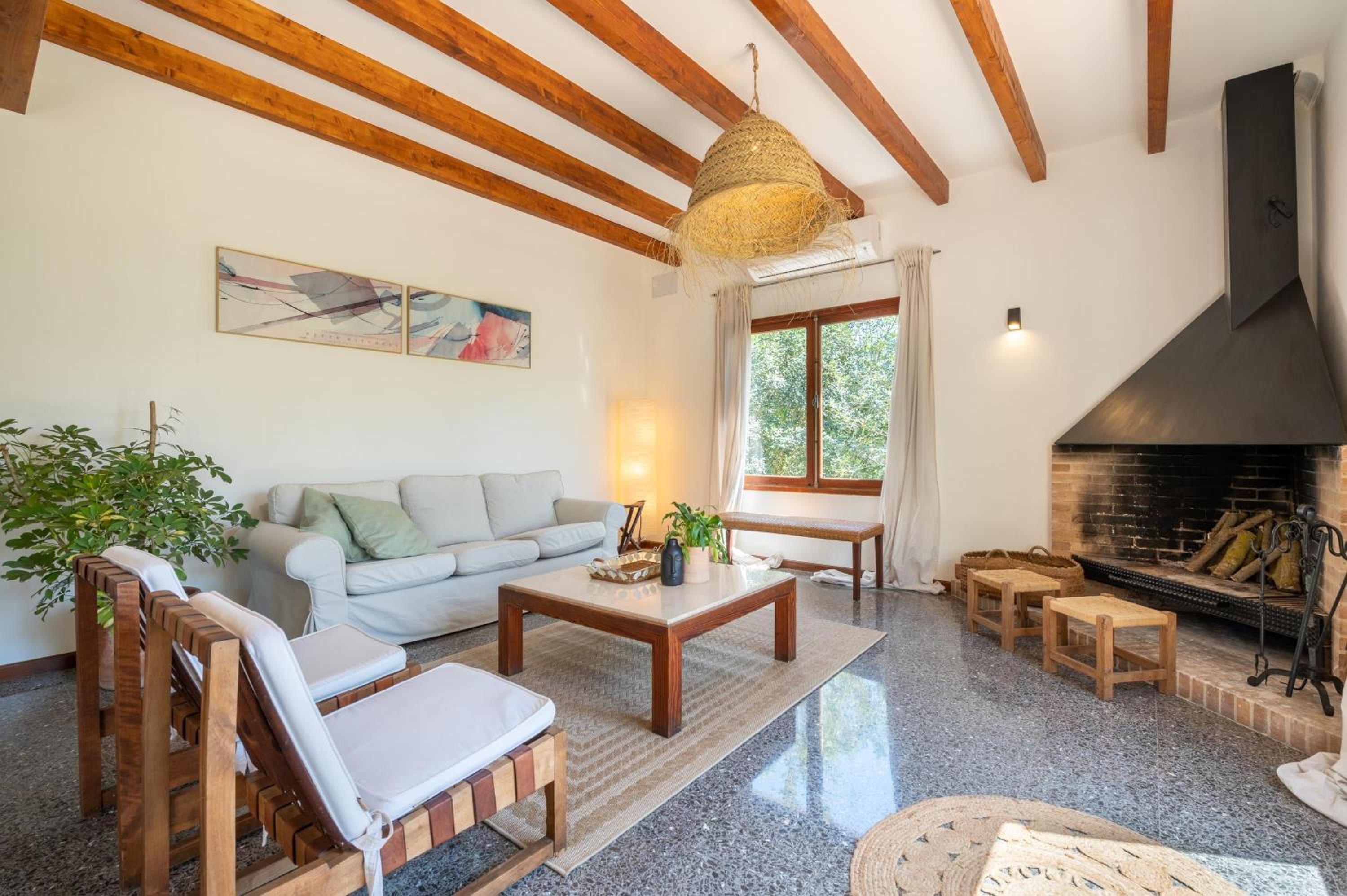 Villa with Garden View - Photo 30