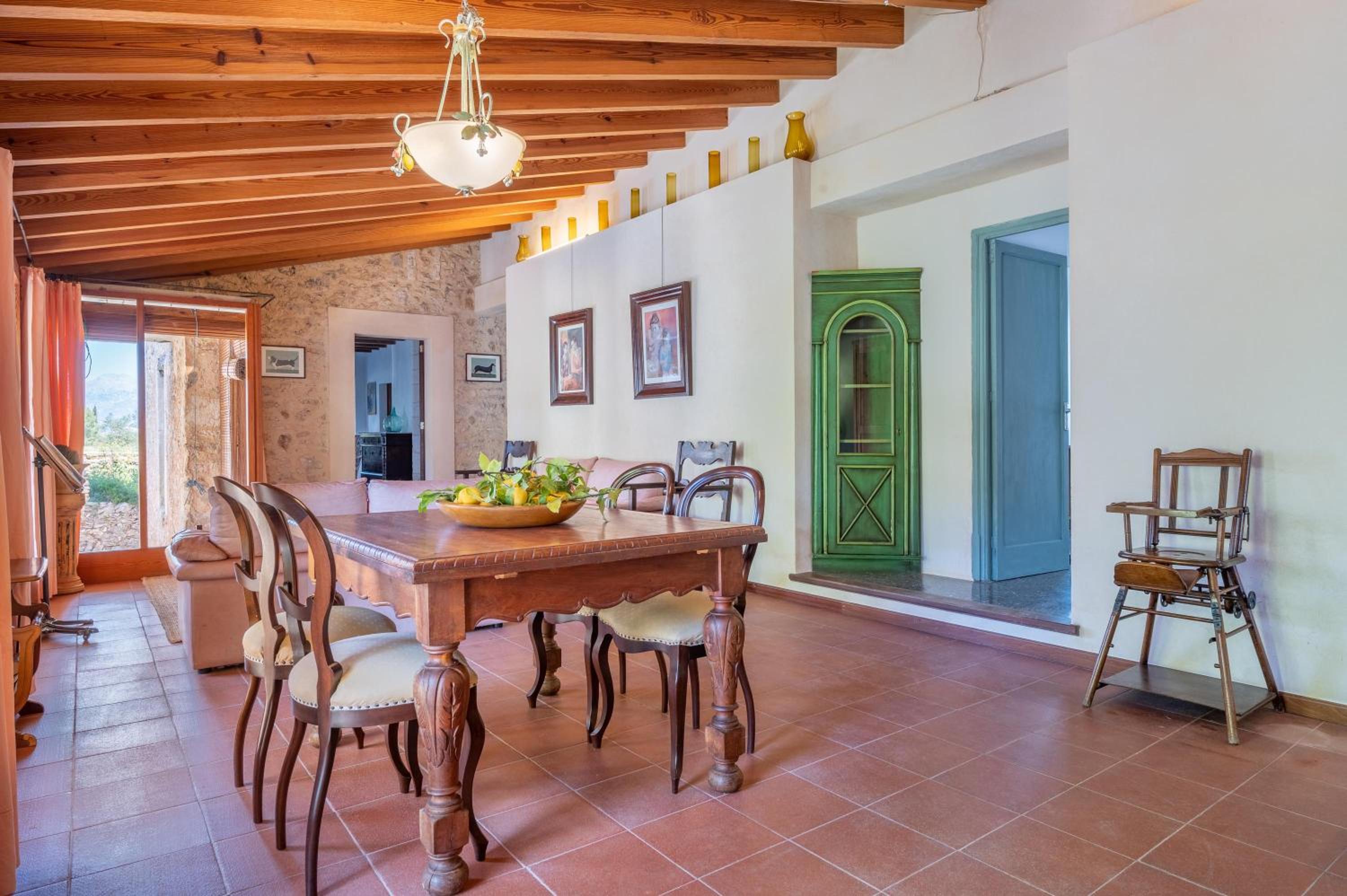 Villa with Garden View - Photo 18