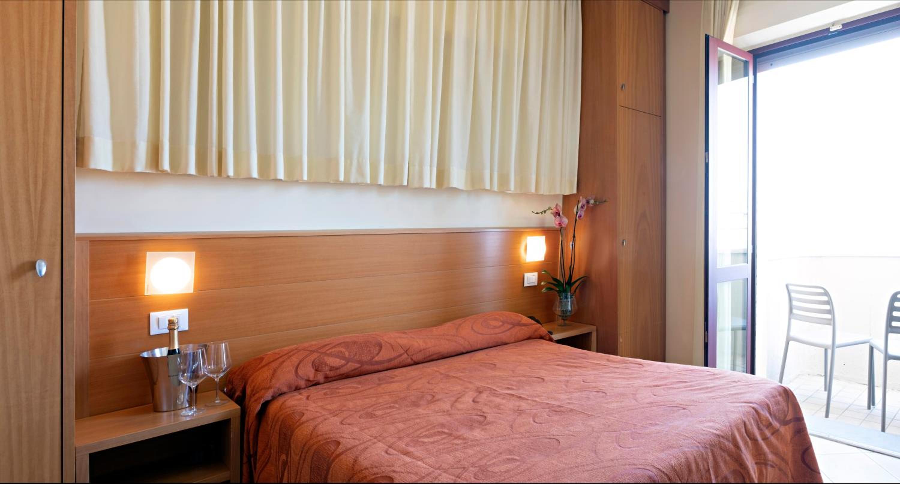 Triple Room - Photo 1