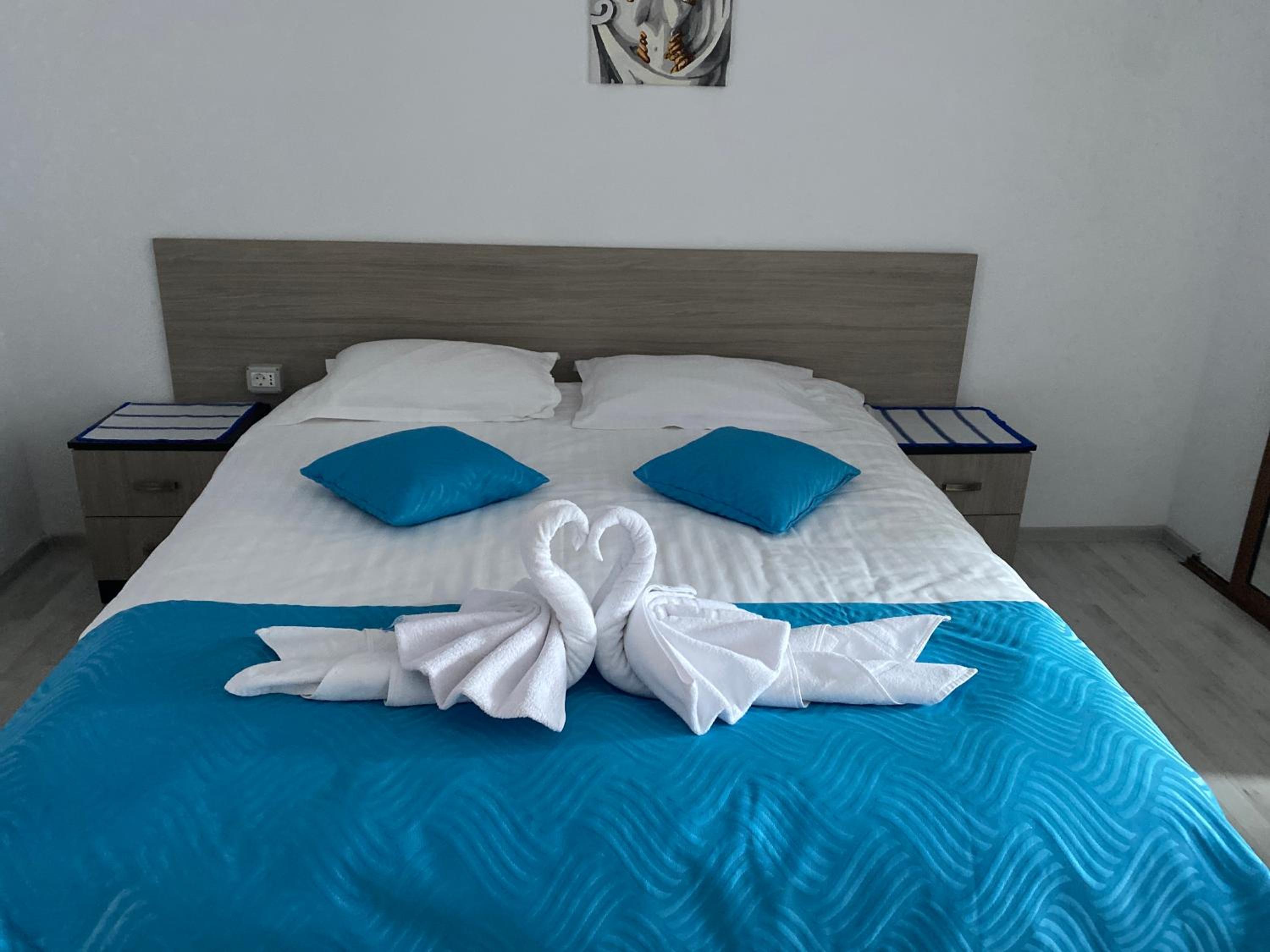 Double Room - Photo 1