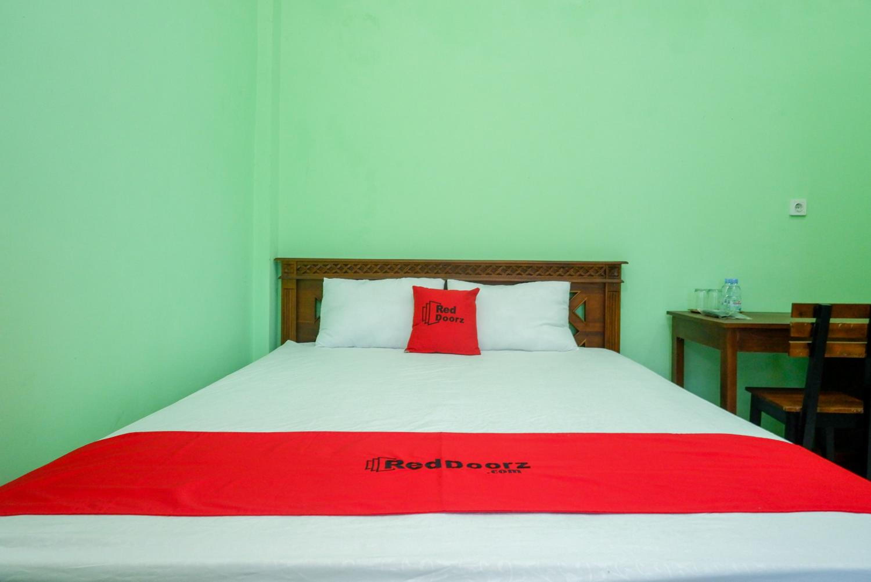 Standard Double Room - Photo 5