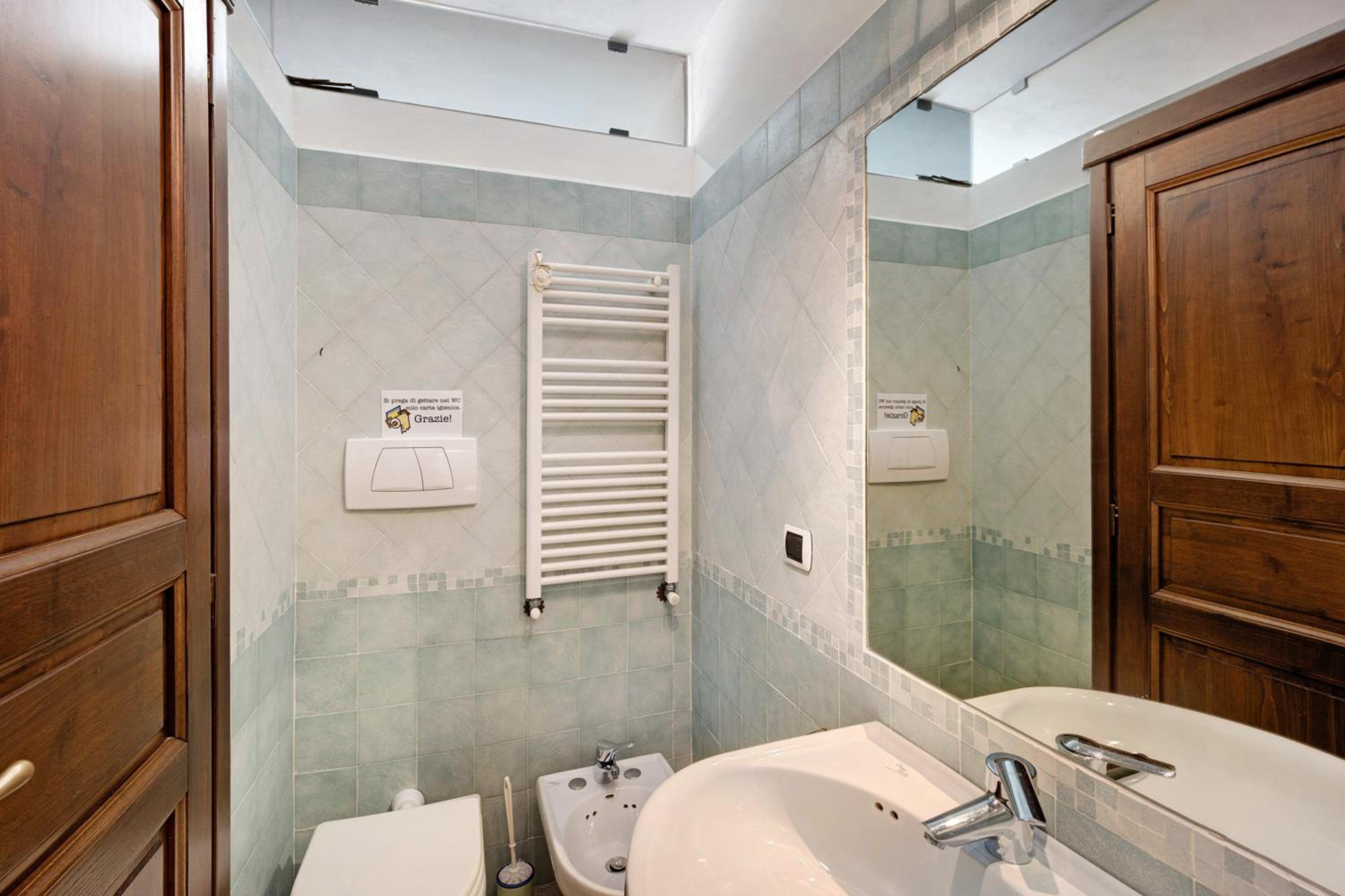 Superior One-Bedroom Apartment with Balcony photo 2
