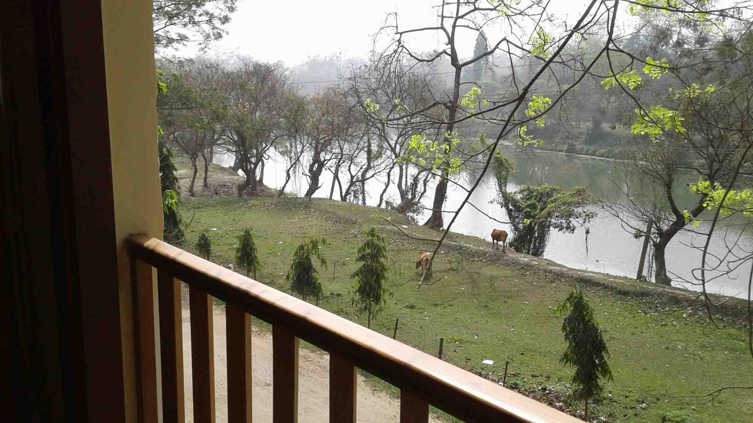 Deluxe Double Room with Balcony photo 2