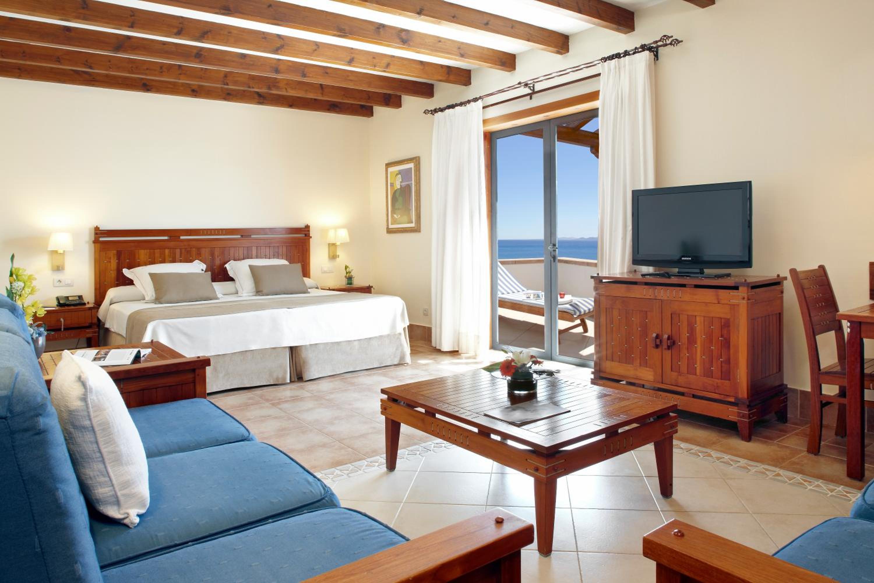 Habitación Doble o con Dos Camas Superior con Vista al Mar