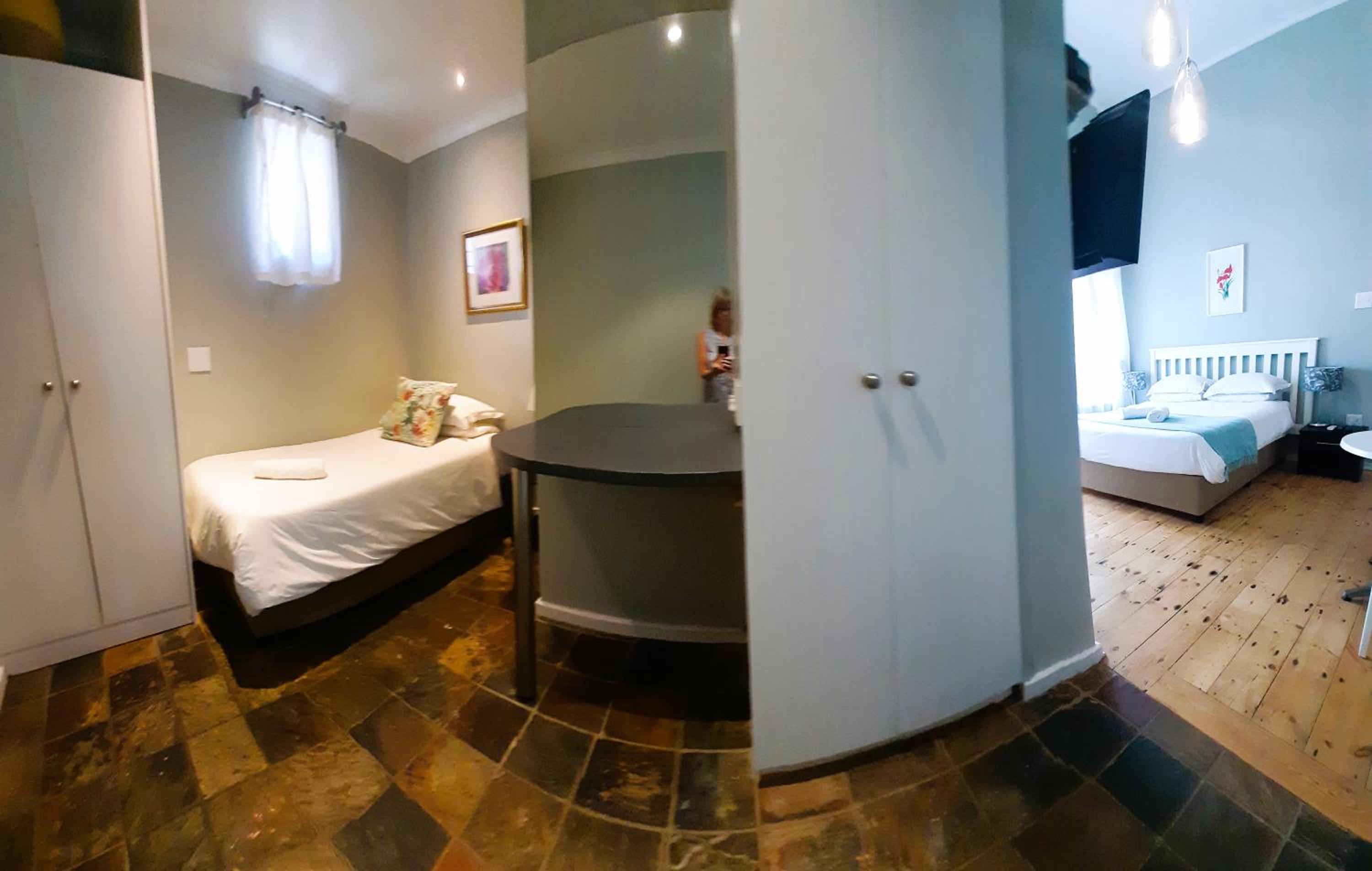 Budget Triple Room - Photo 4